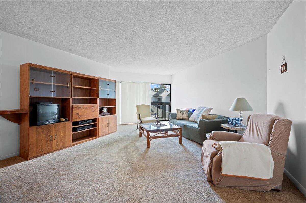 1880 N Congress Avenue Unit: 411