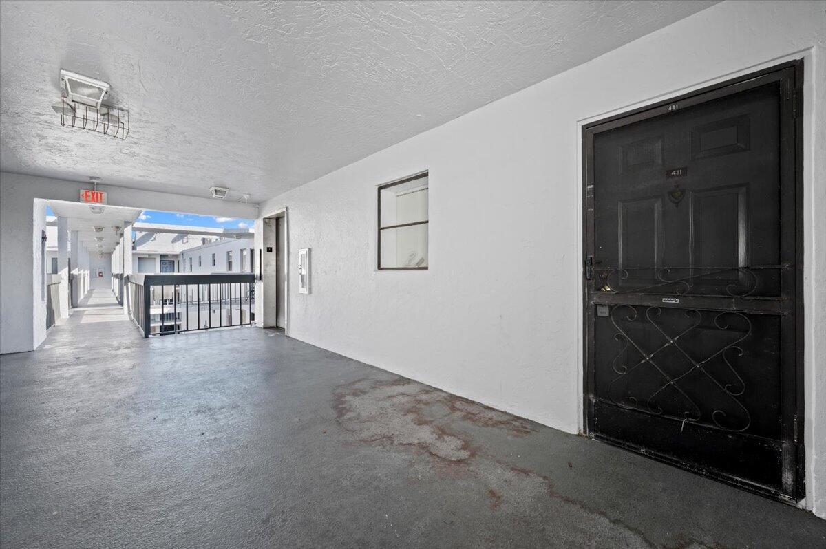 1880 N Congress Avenue Unit: 411