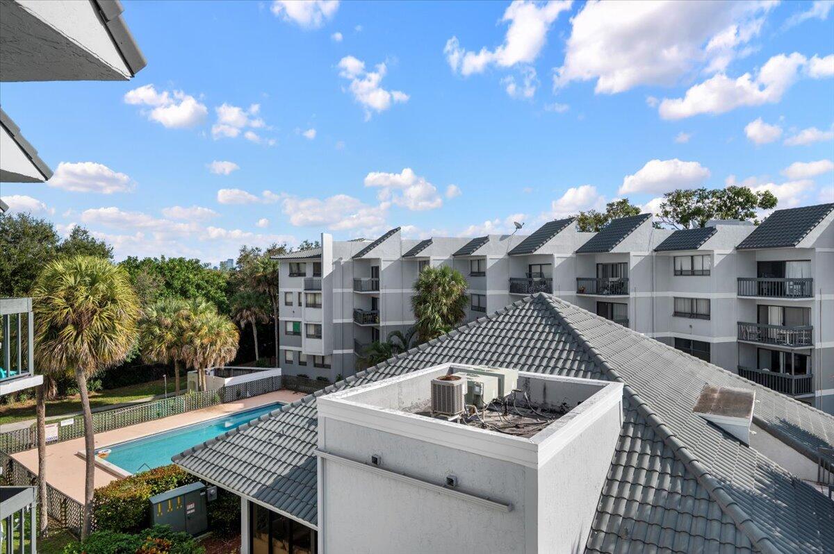 1880 N Congress Avenue Unit: 411