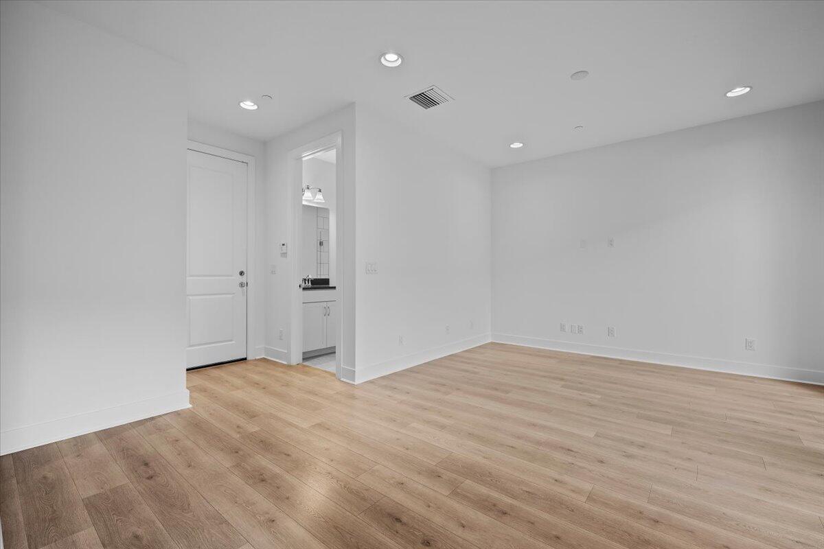 5324 Sagan Lane