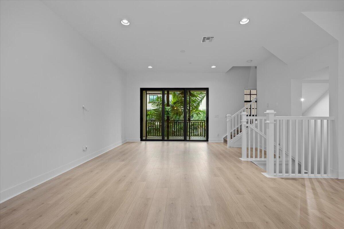 5324 Sagan Lane