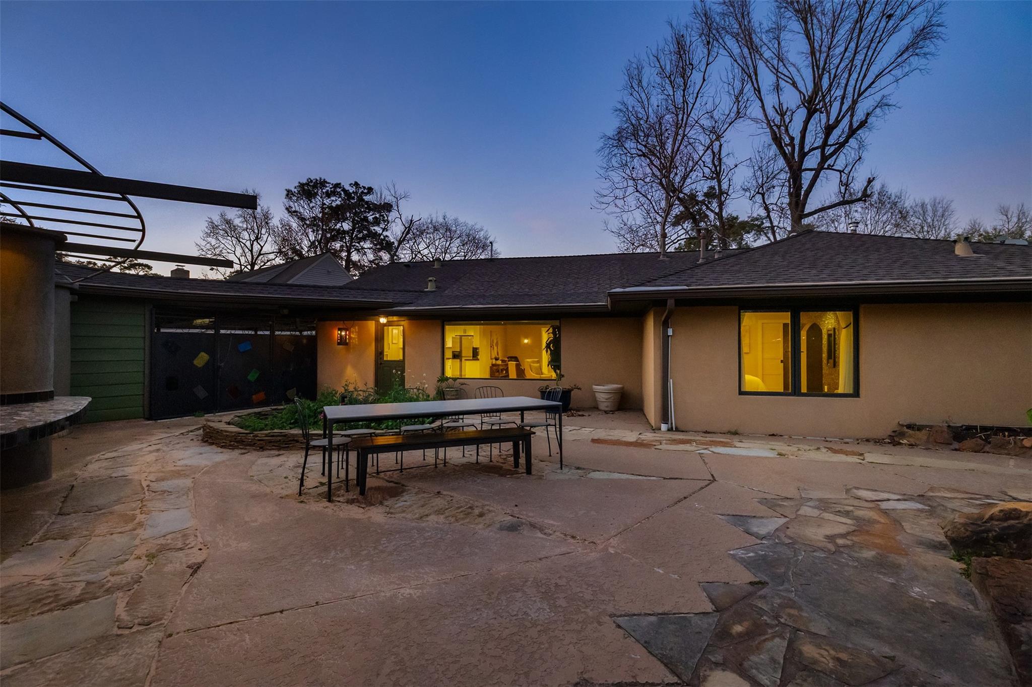 1103 Martin Street