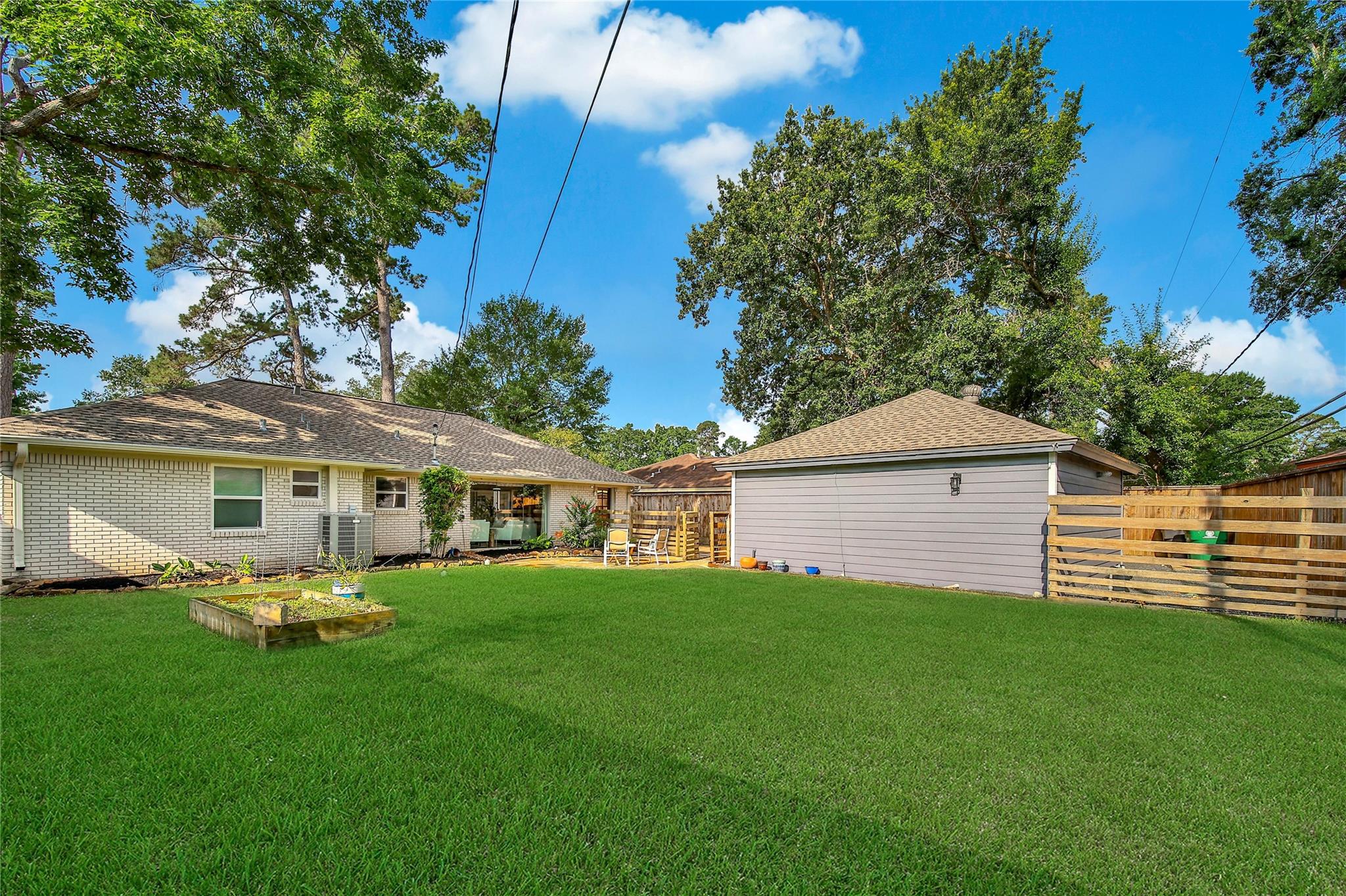 1146 Chamboard Lane