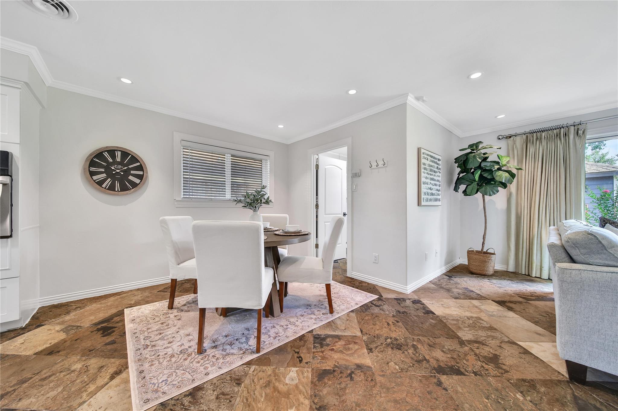 1146 Chamboard Lane