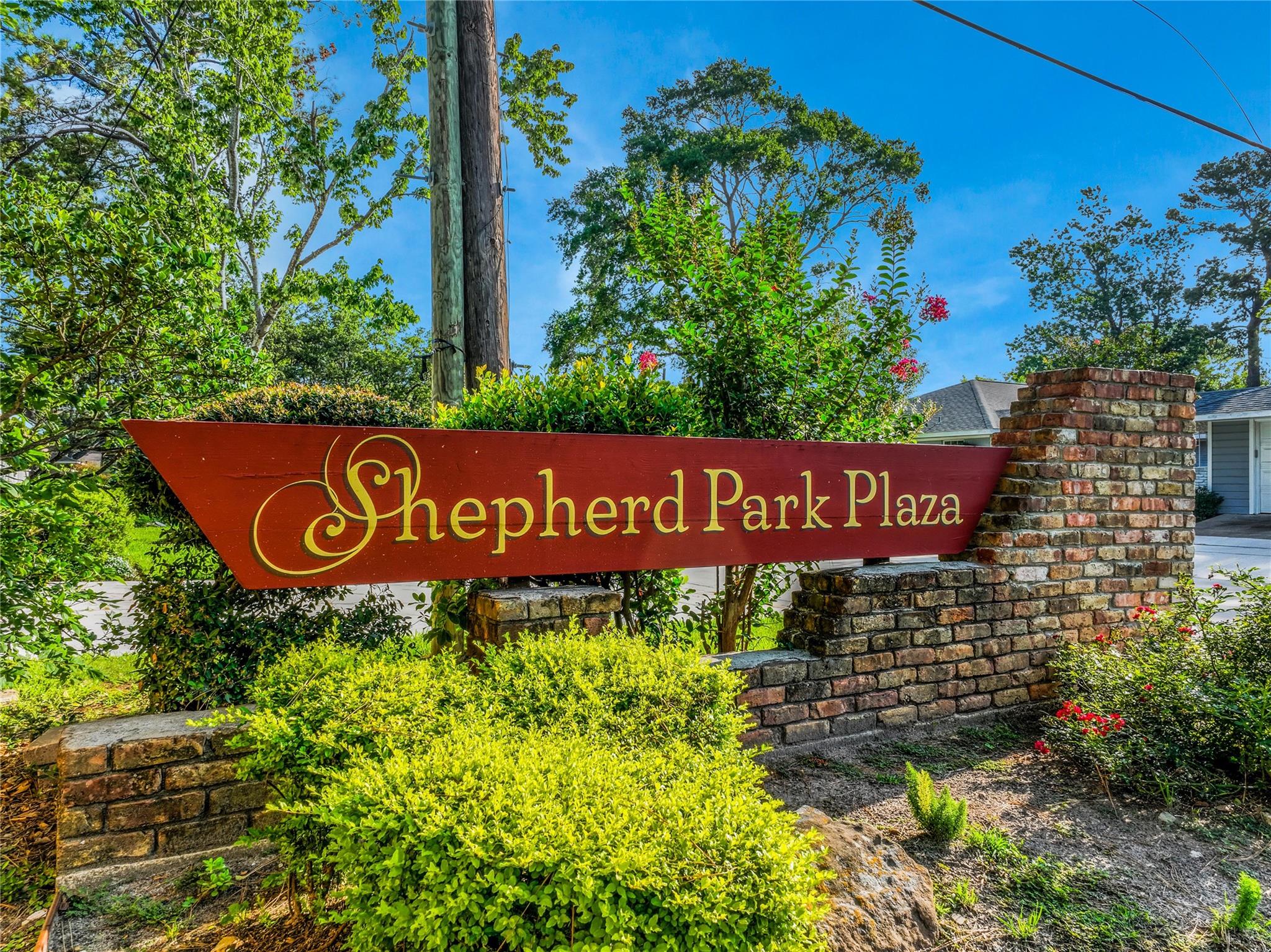 1146 Chamboard Lane
