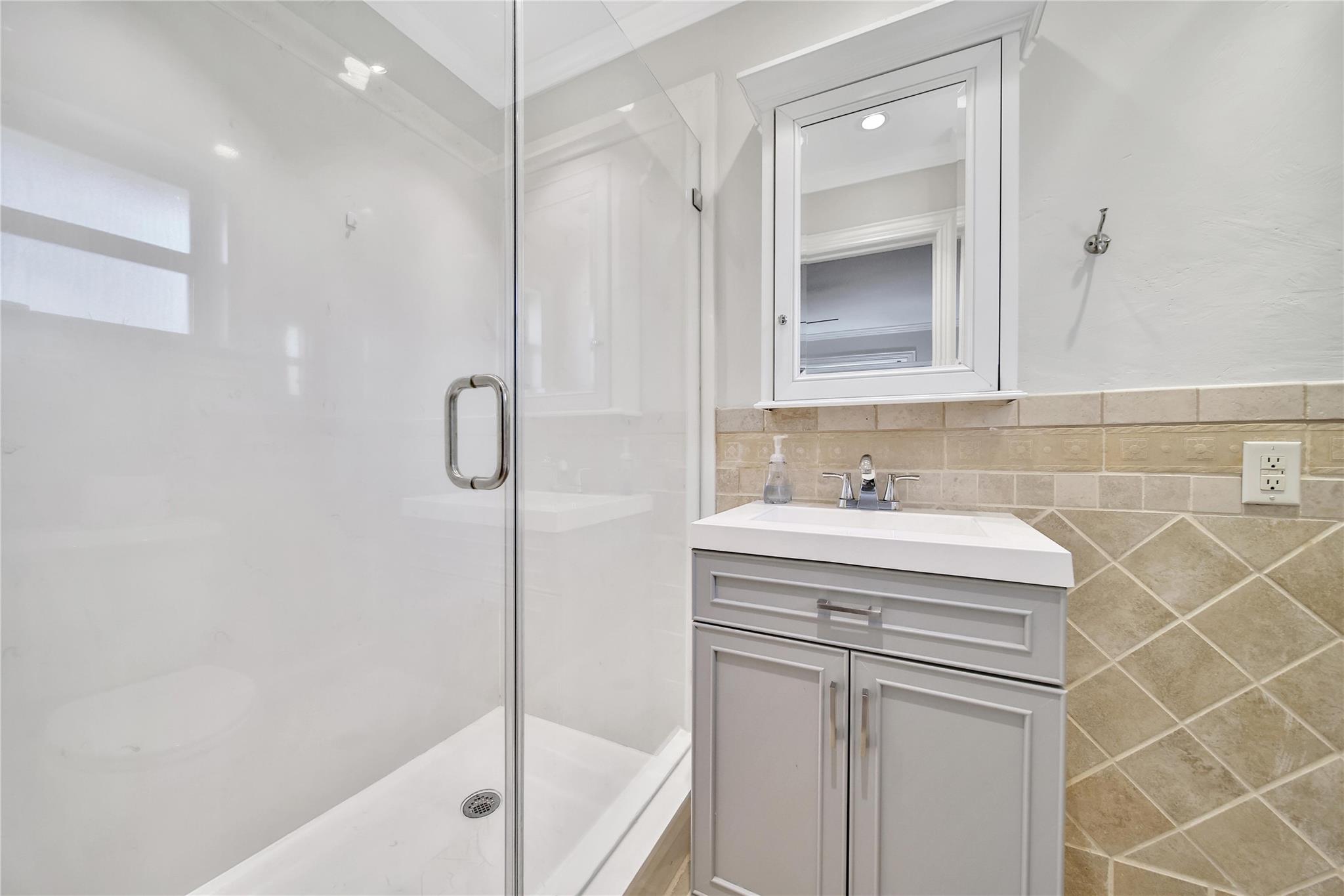 1146 Chamboard Lane
