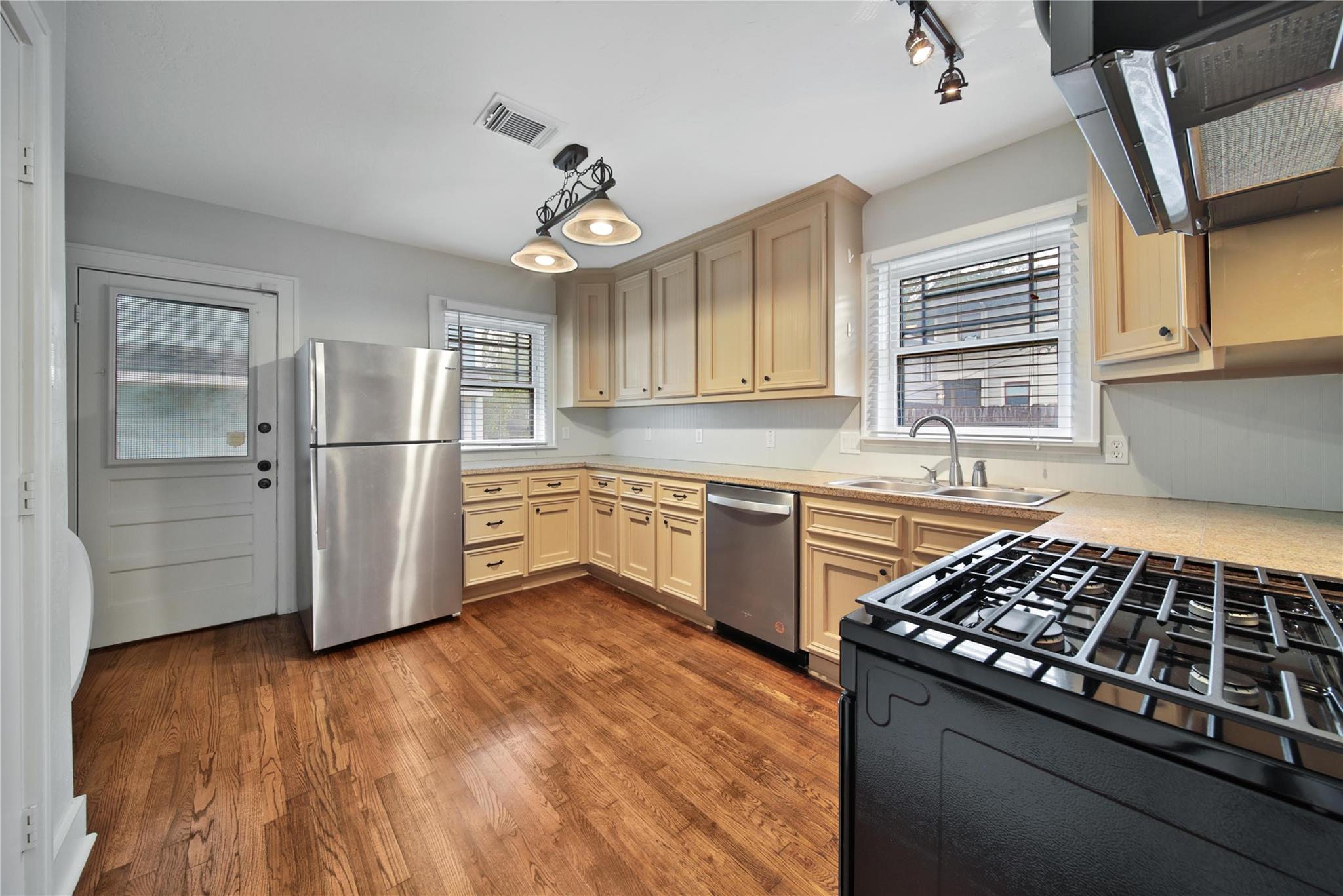 216 Munford Street