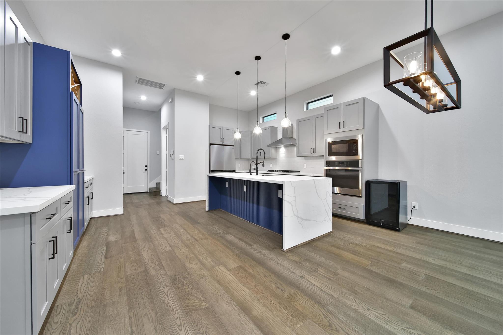 1212 E 29th Street