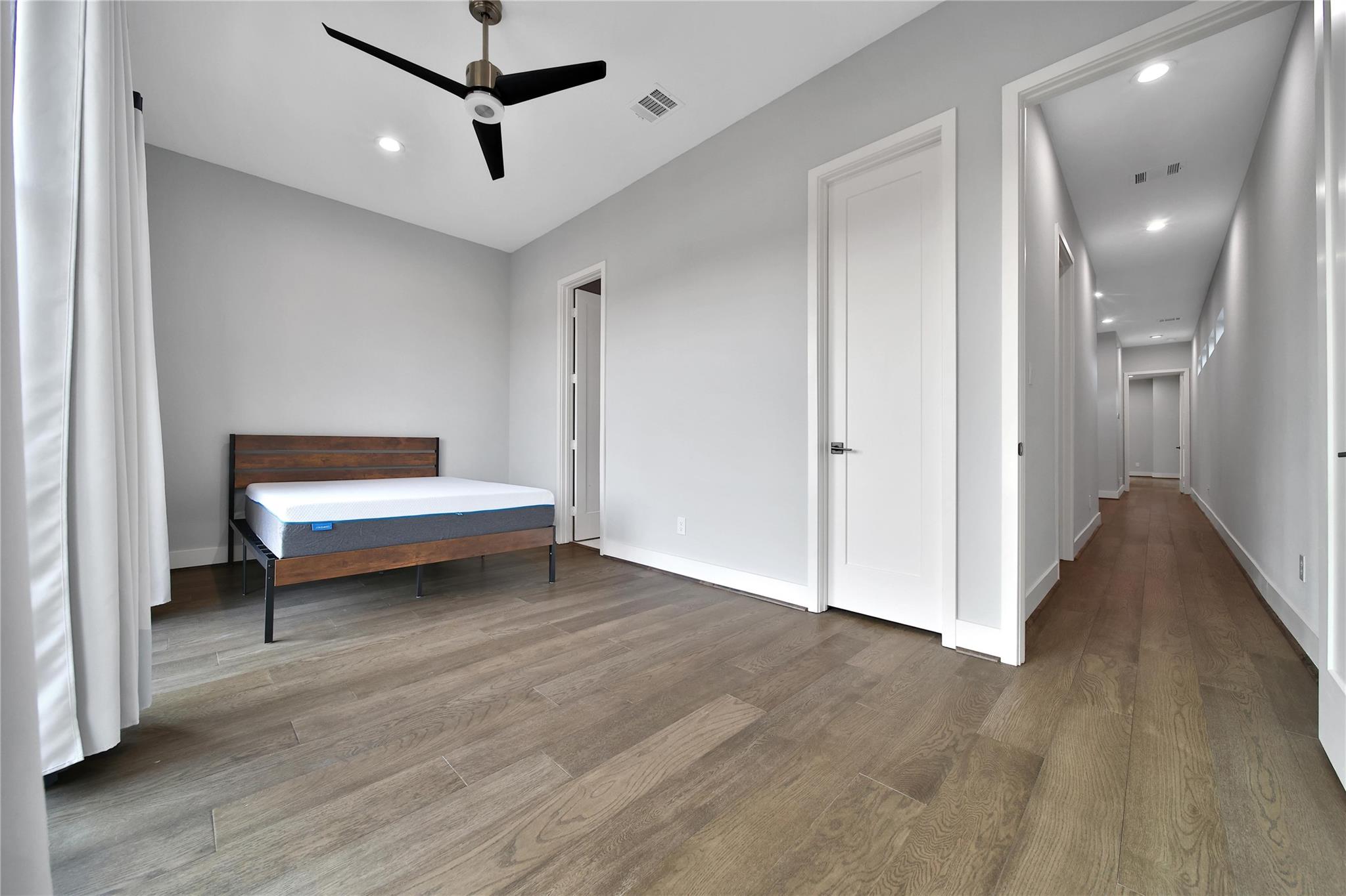 1212 E 29th Street