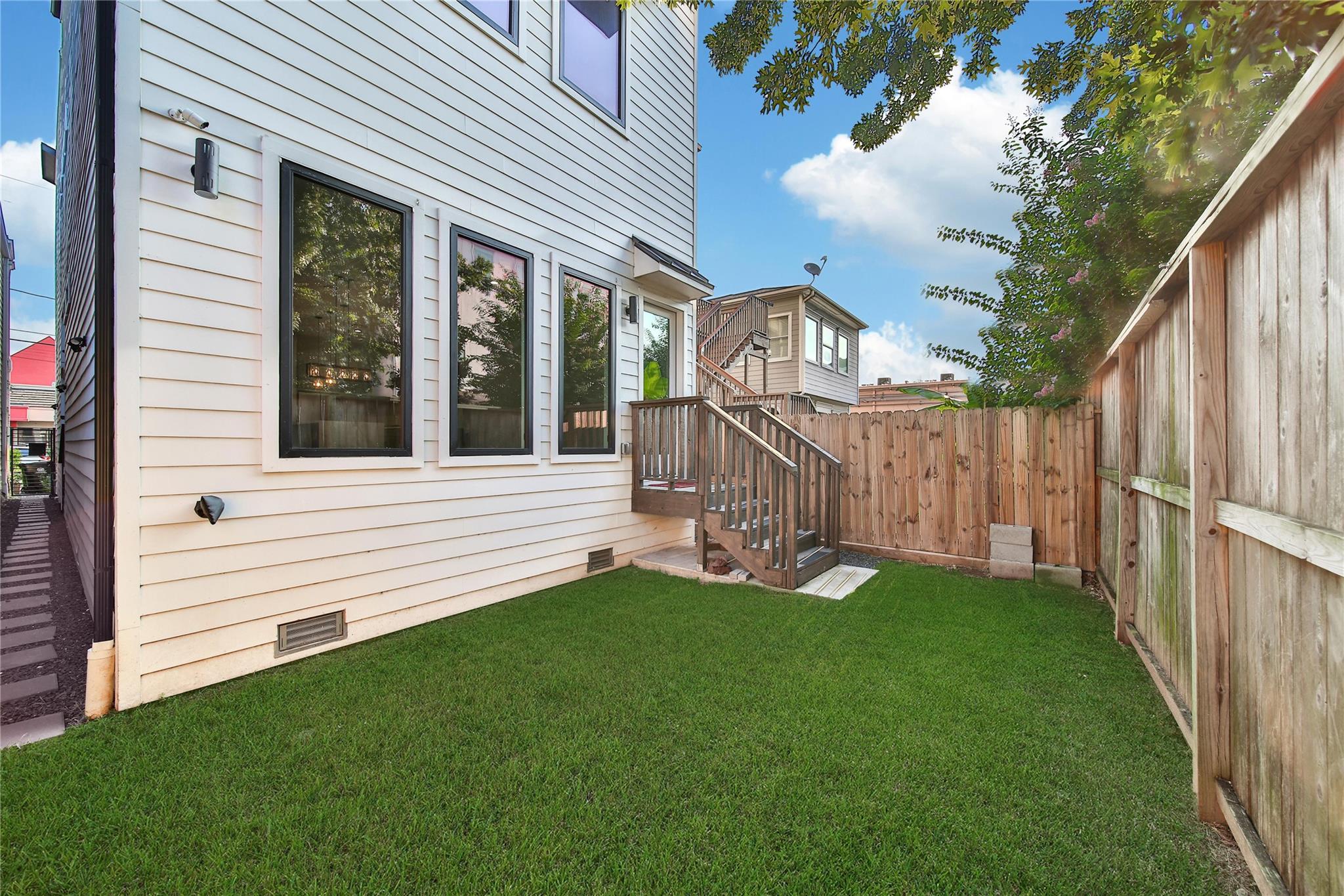 1212 E 29th Street