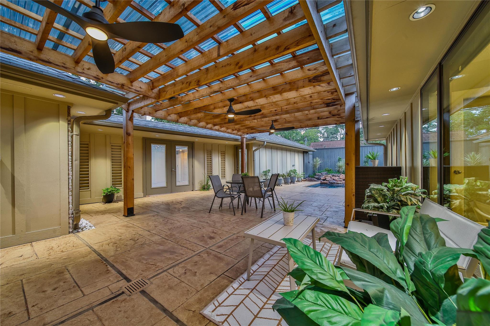 1010 Chamboard Lane