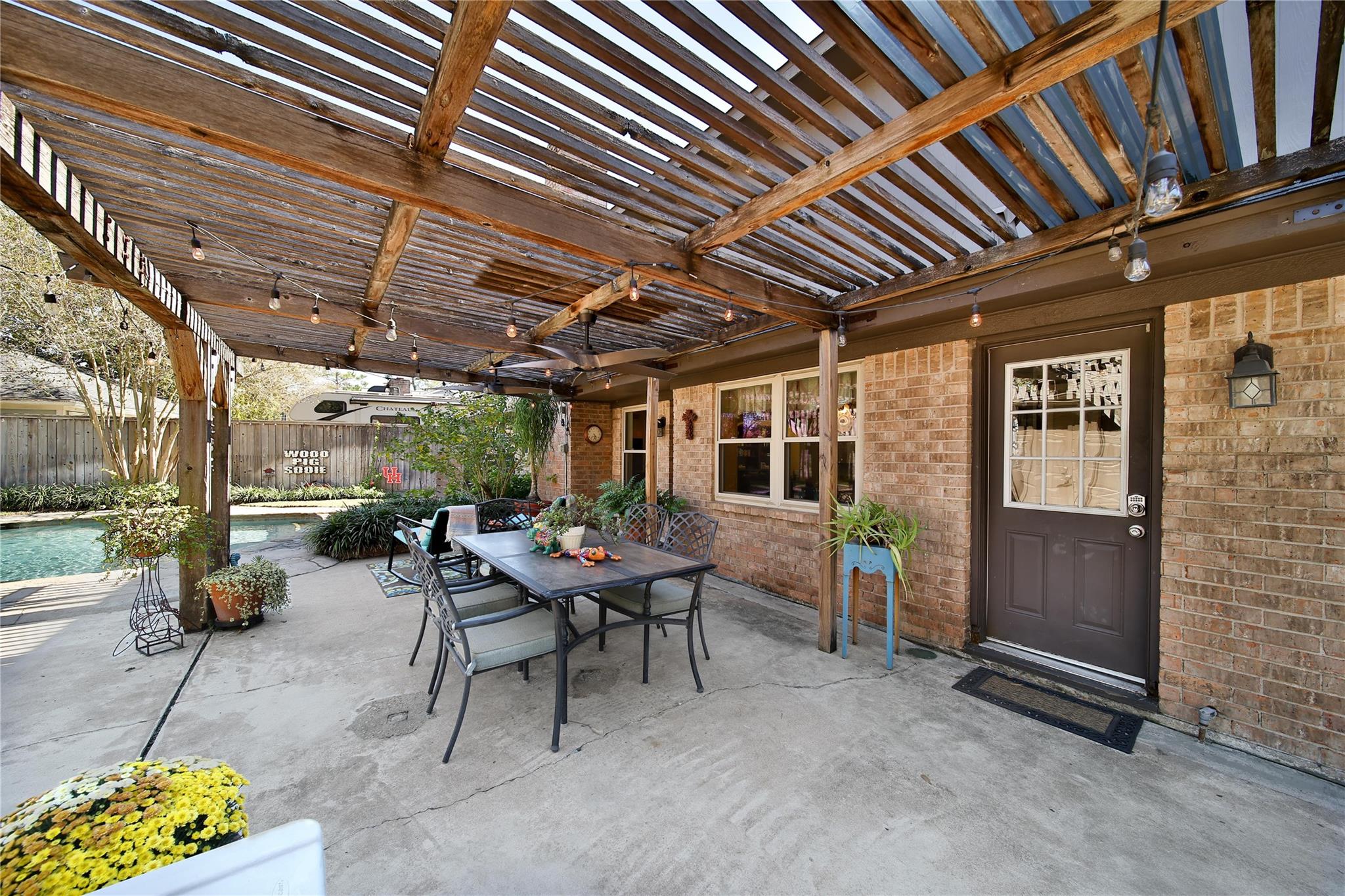 1012 Candlelight Lane