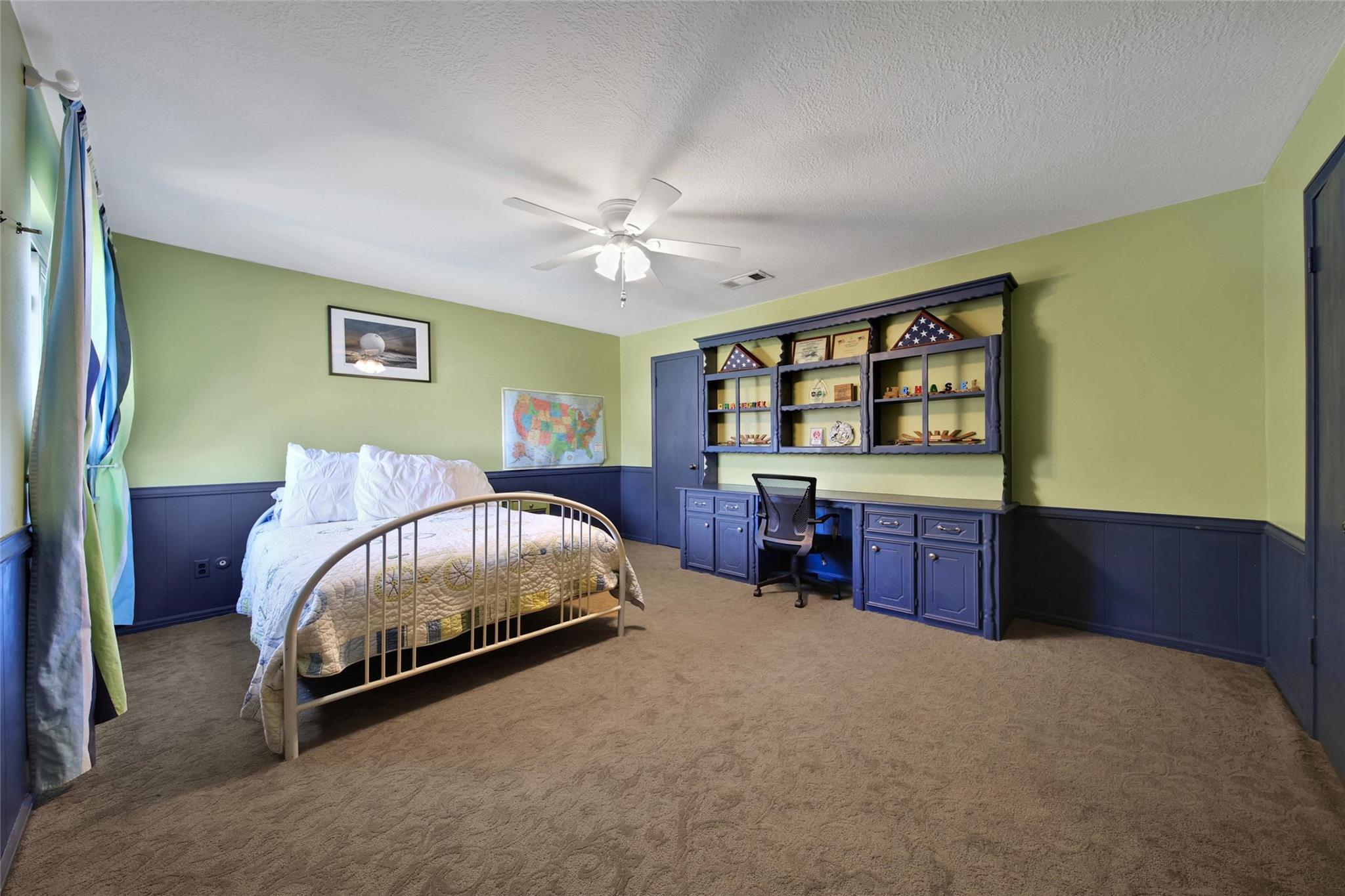 1012 Candlelight Lane