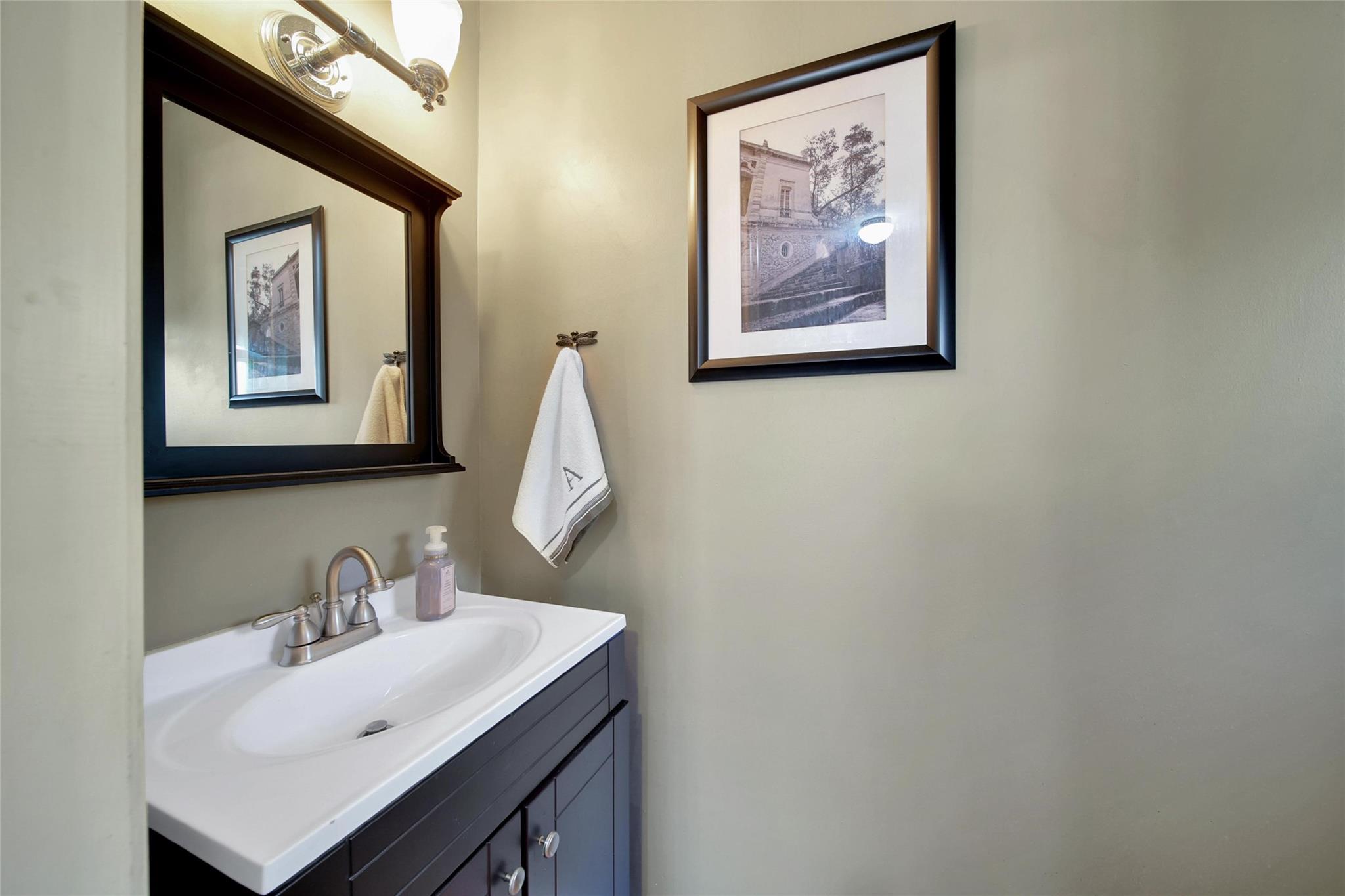 1012 Candlelight Lane