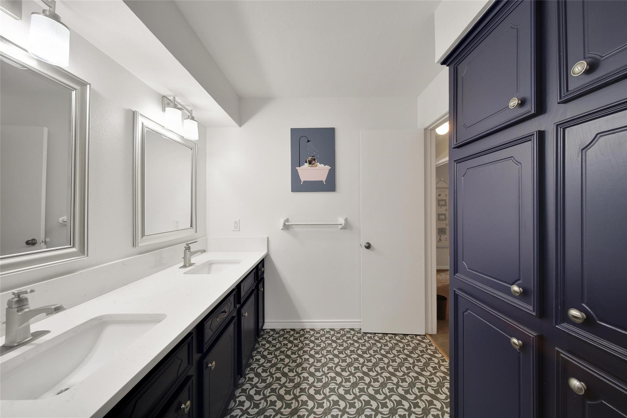 1012 Candlelight Lane