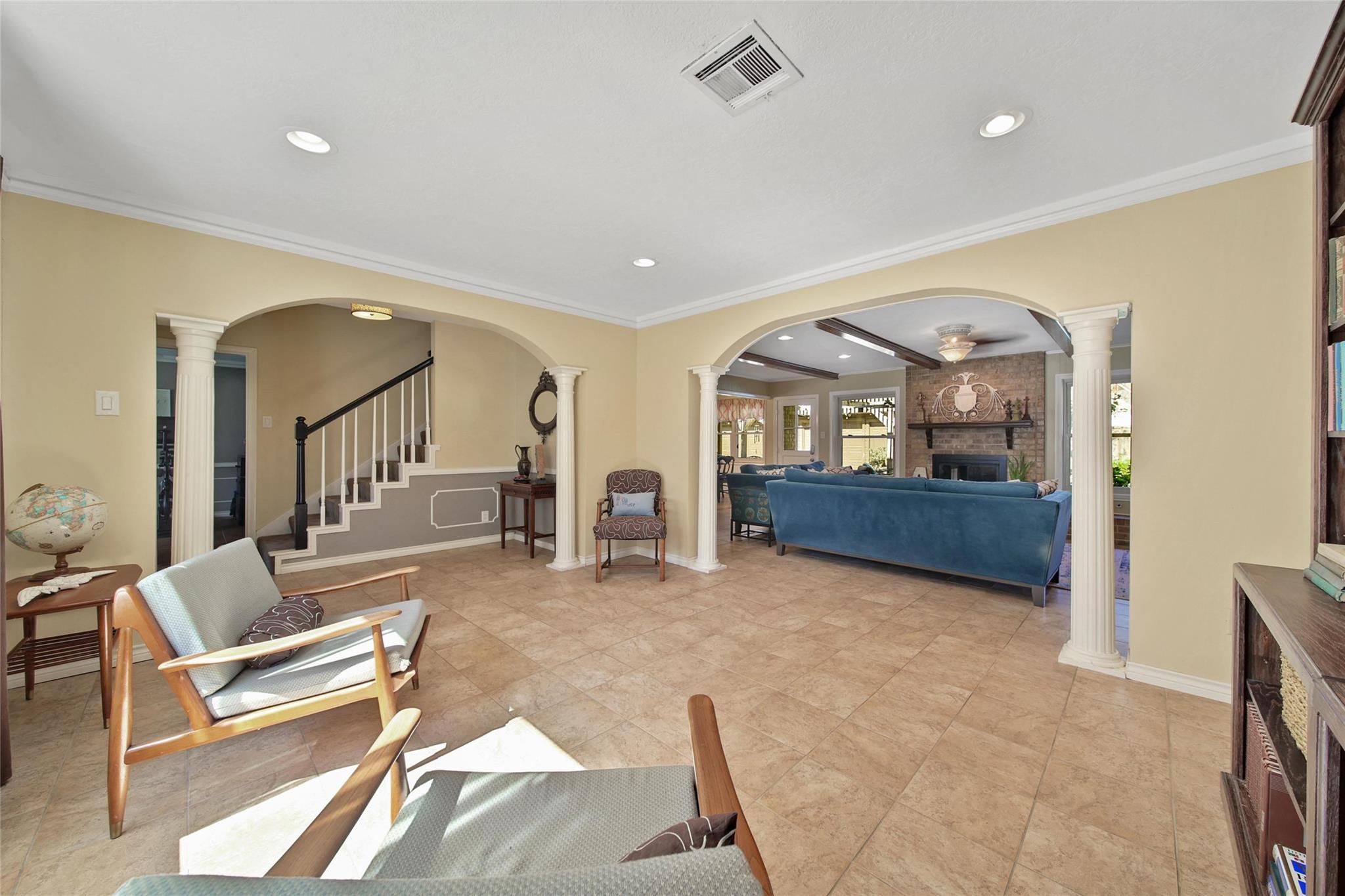 1012 Candlelight Lane