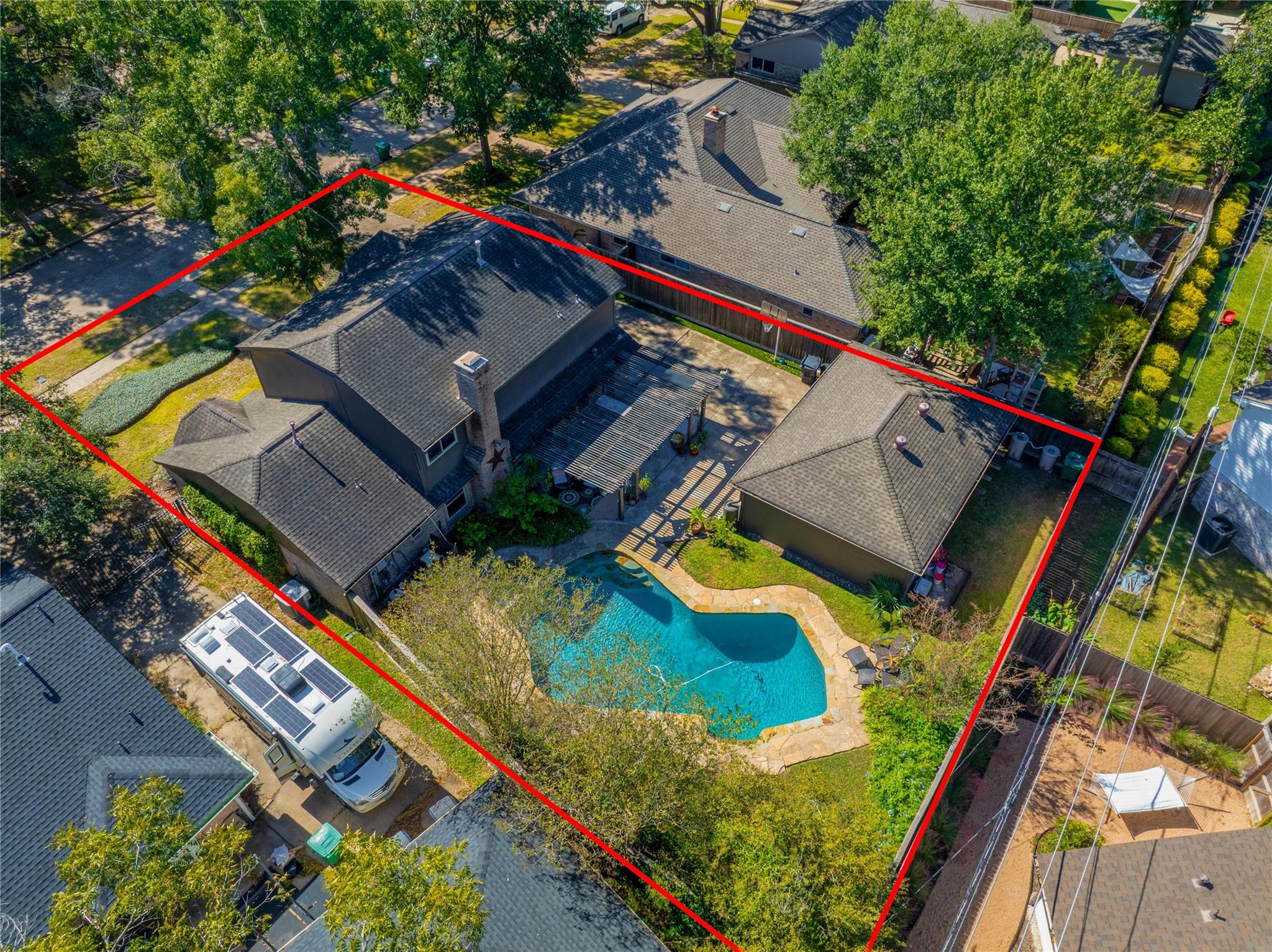 1012 Candlelight Lane