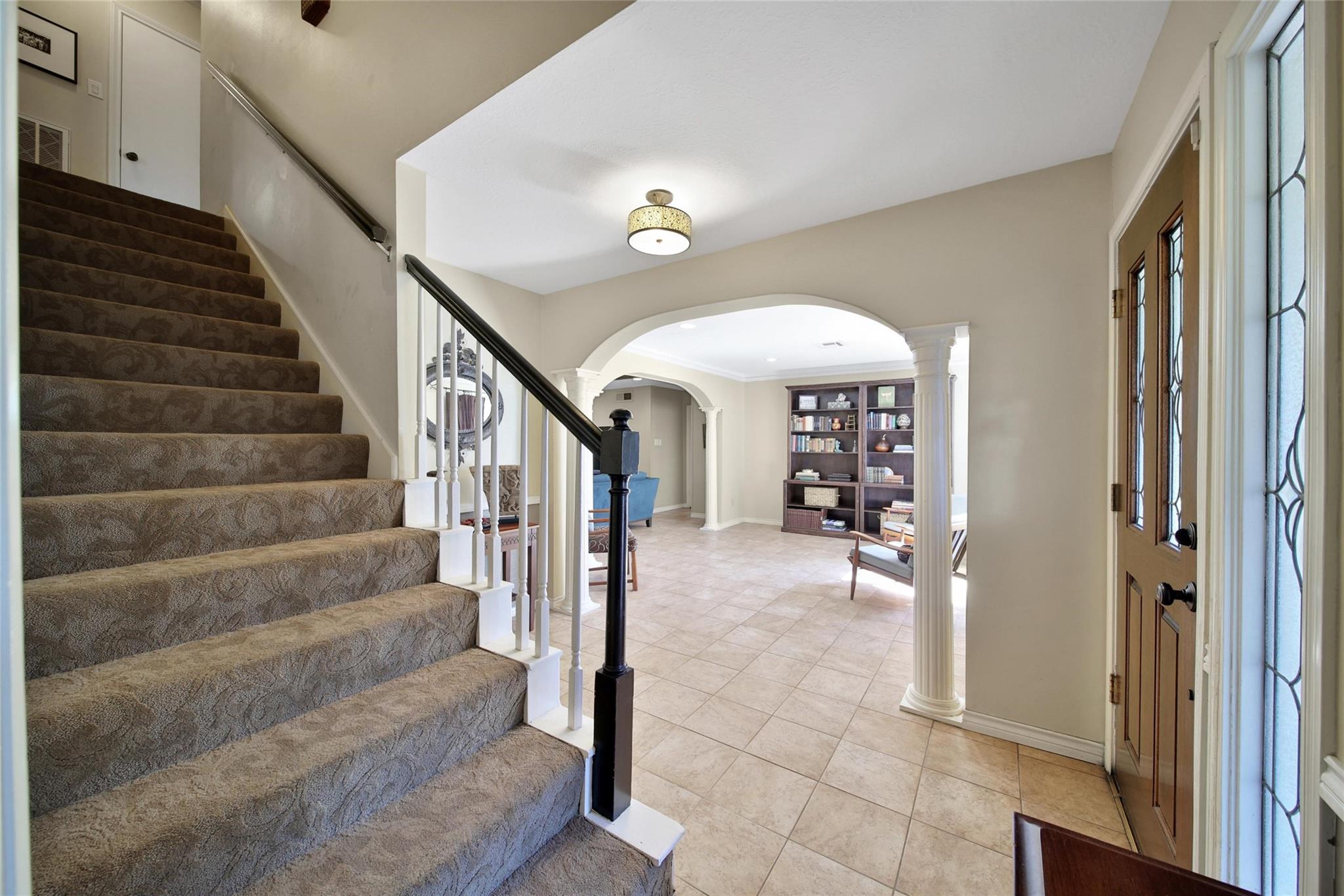 1012 Candlelight Lane