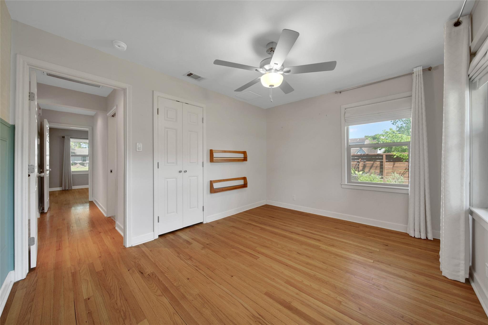 4401 Brookwoods Drive