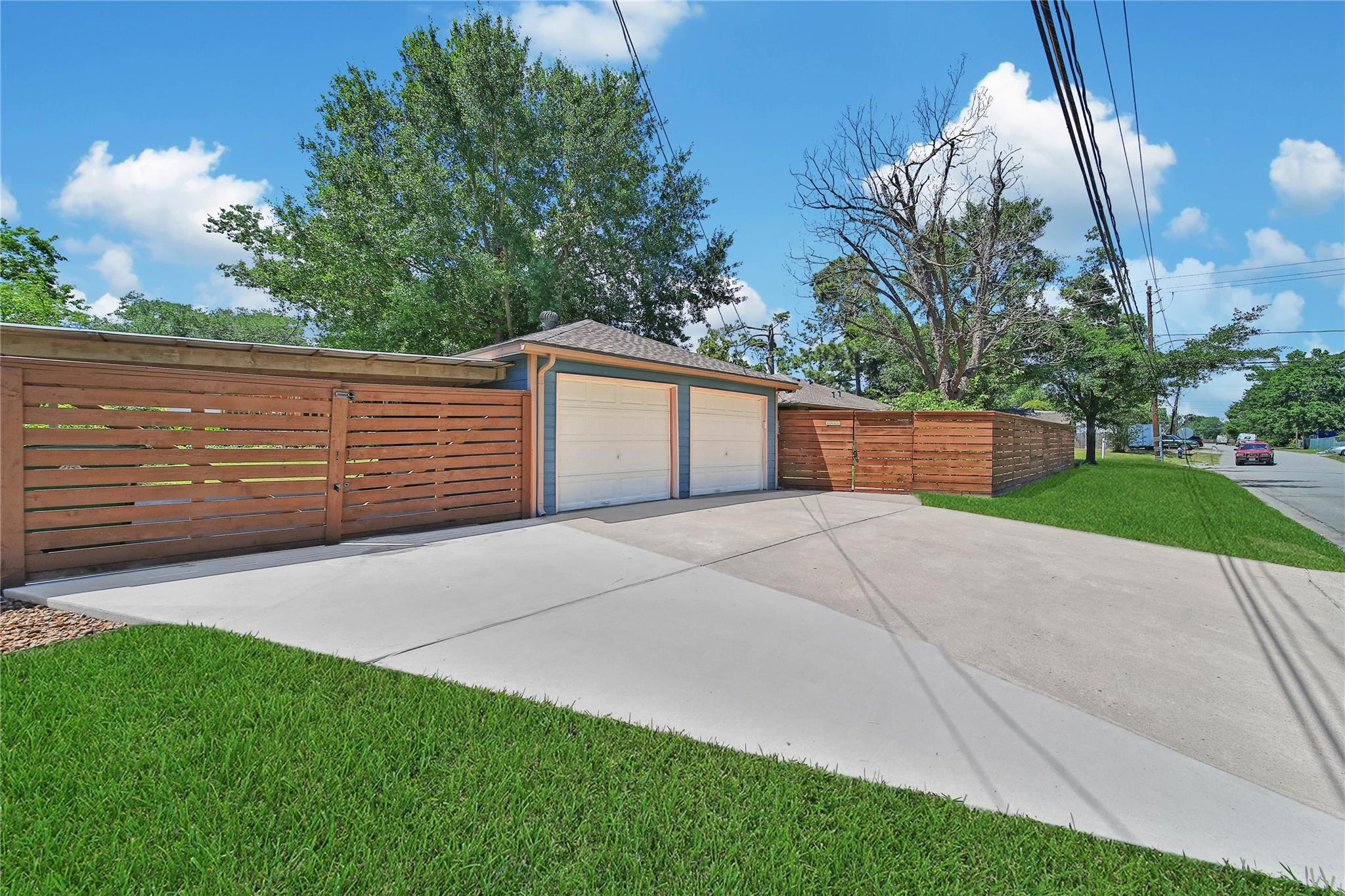 4401 Brookwoods Drive