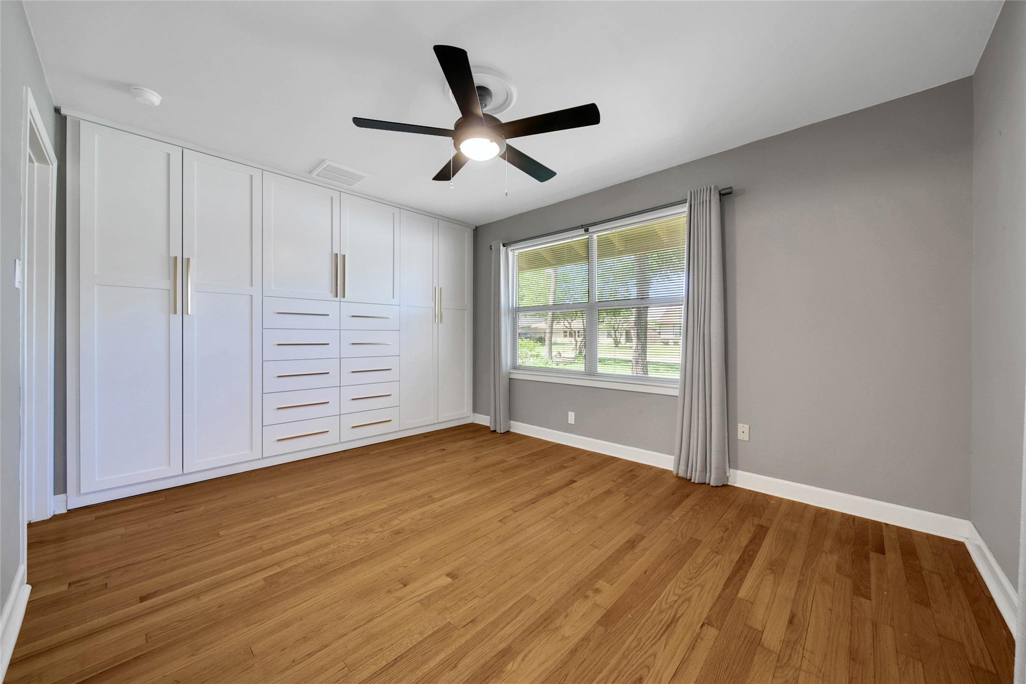 4401 Brookwoods Drive