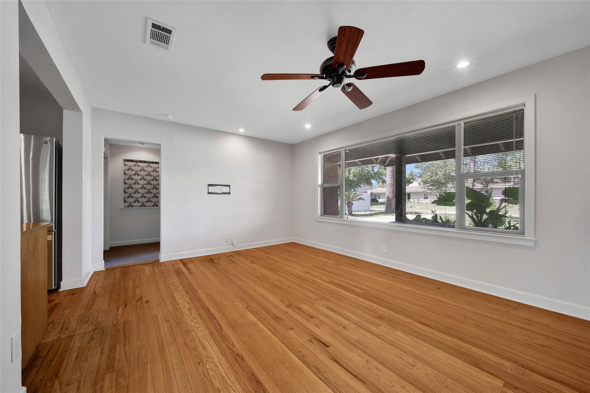 4401 Brookwoods Drive