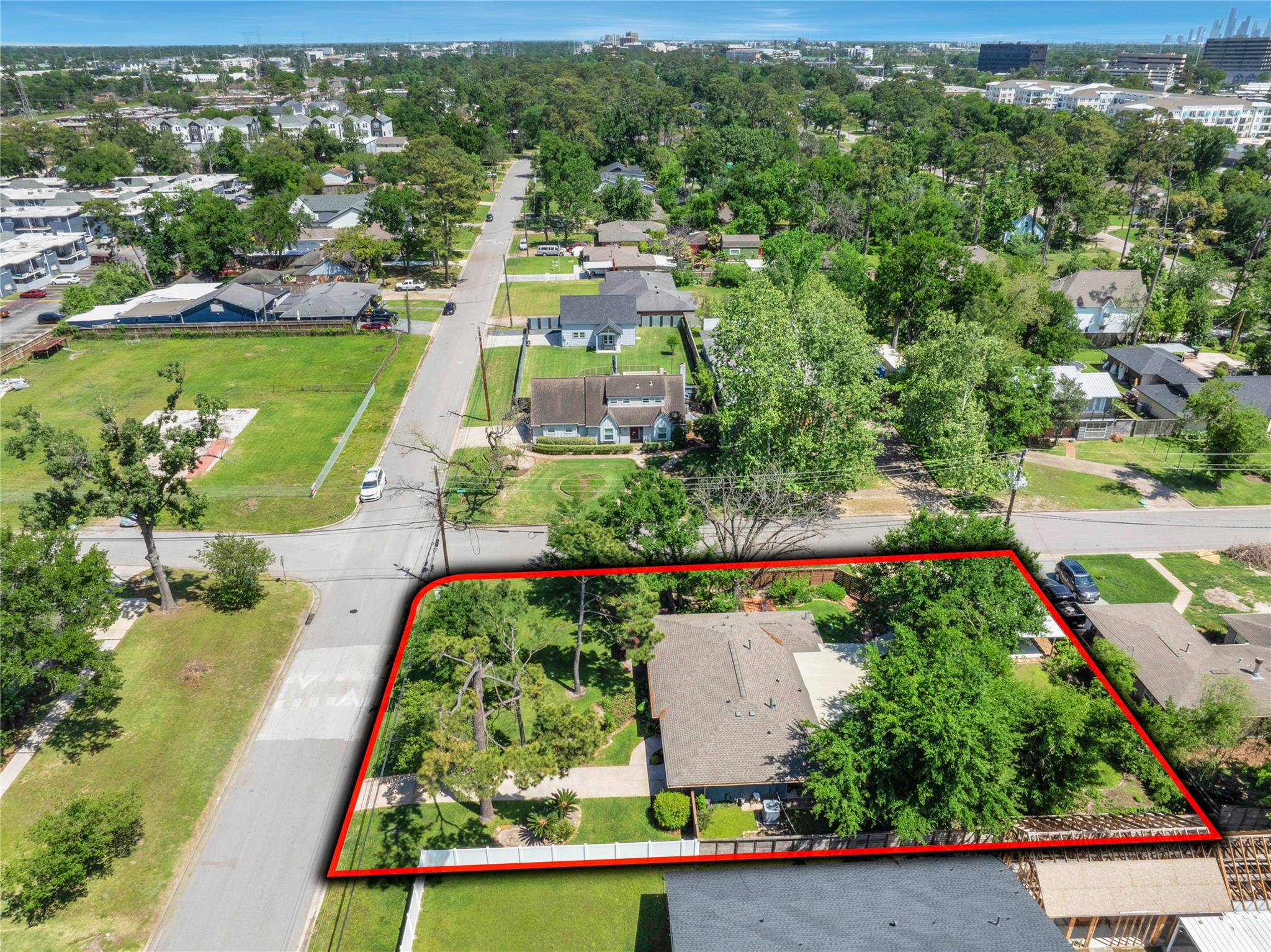 4401 Brookwoods Drive