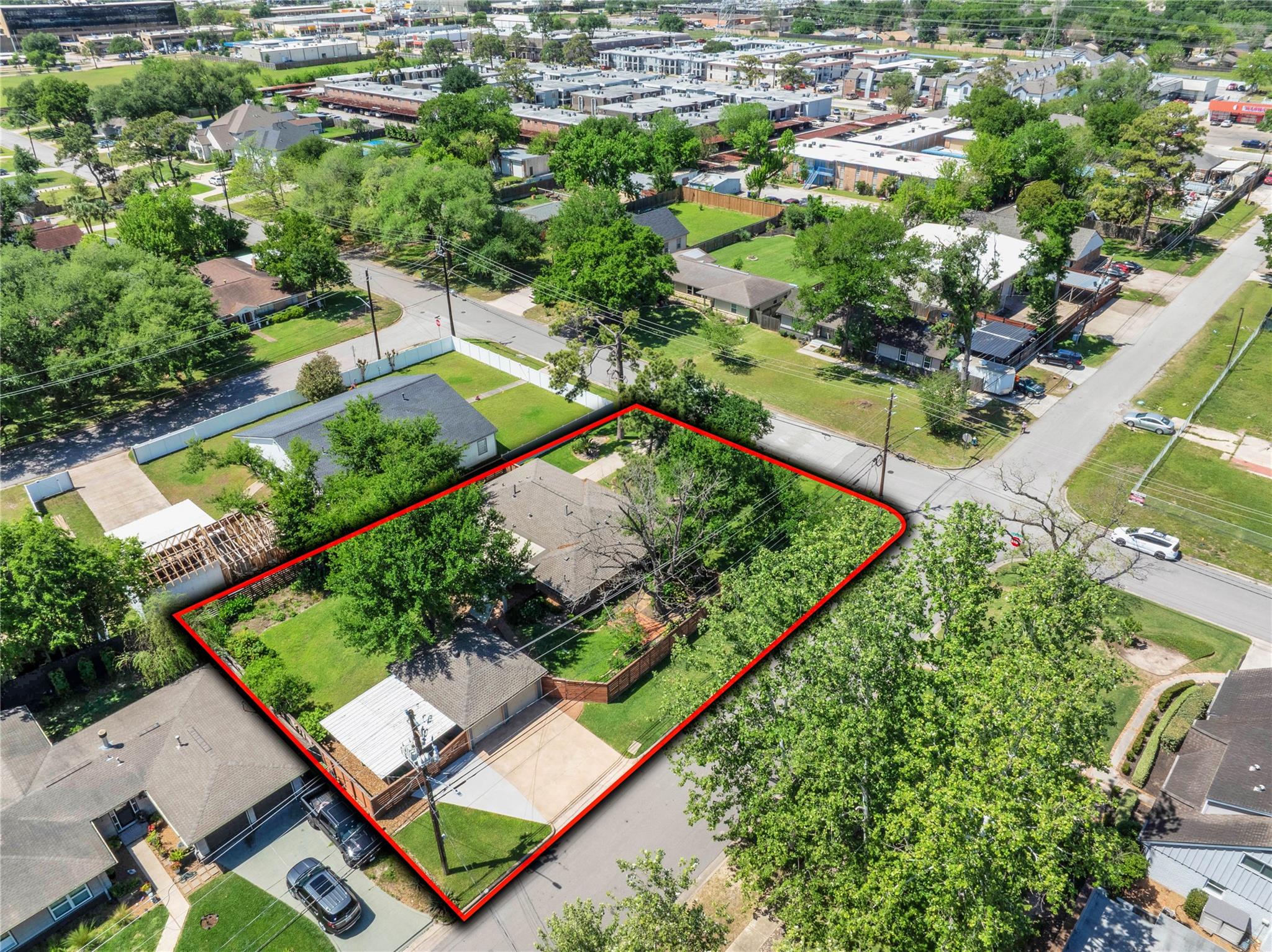 4401 Brookwoods Drive