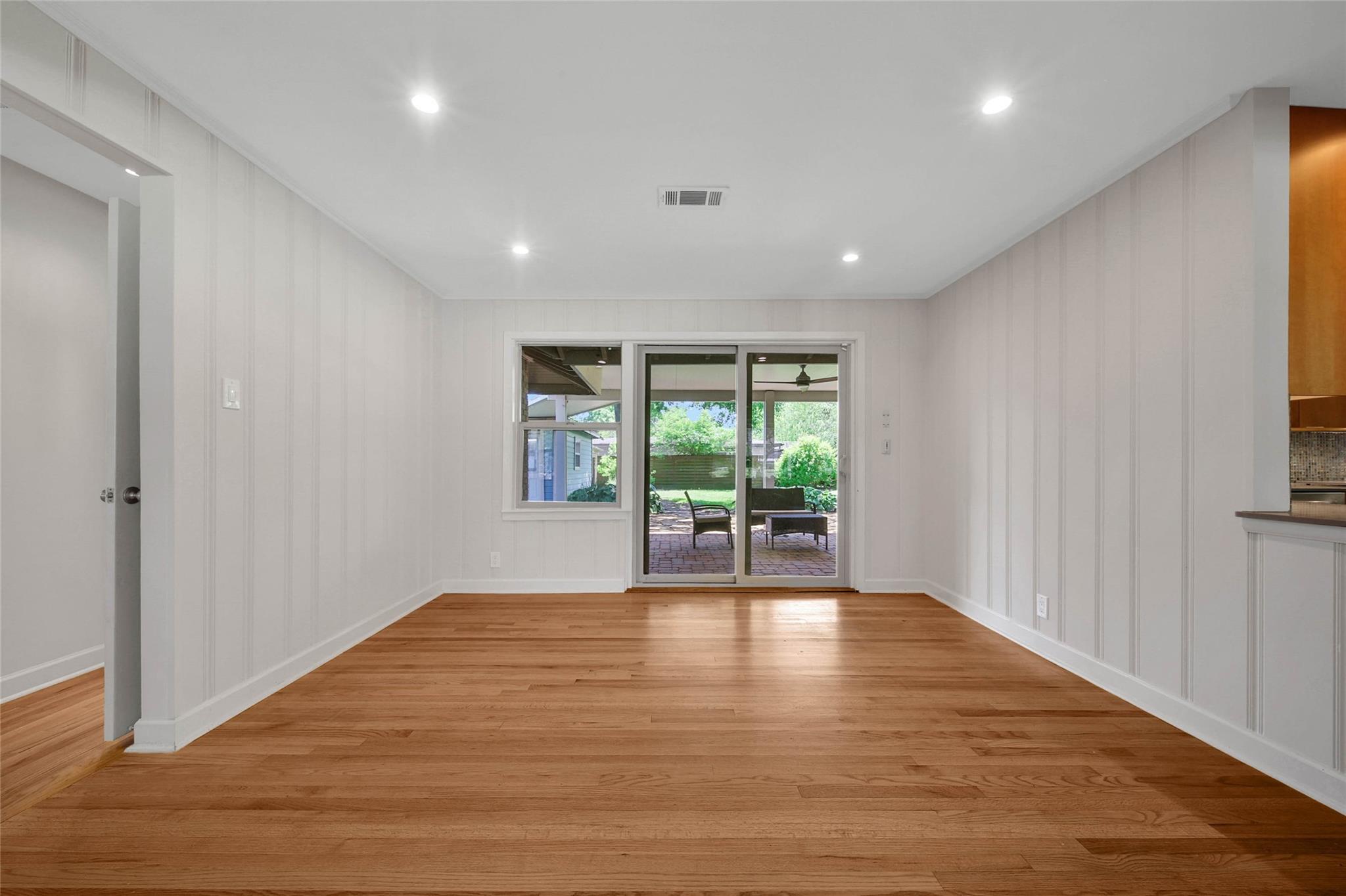 4401 Brookwoods Drive