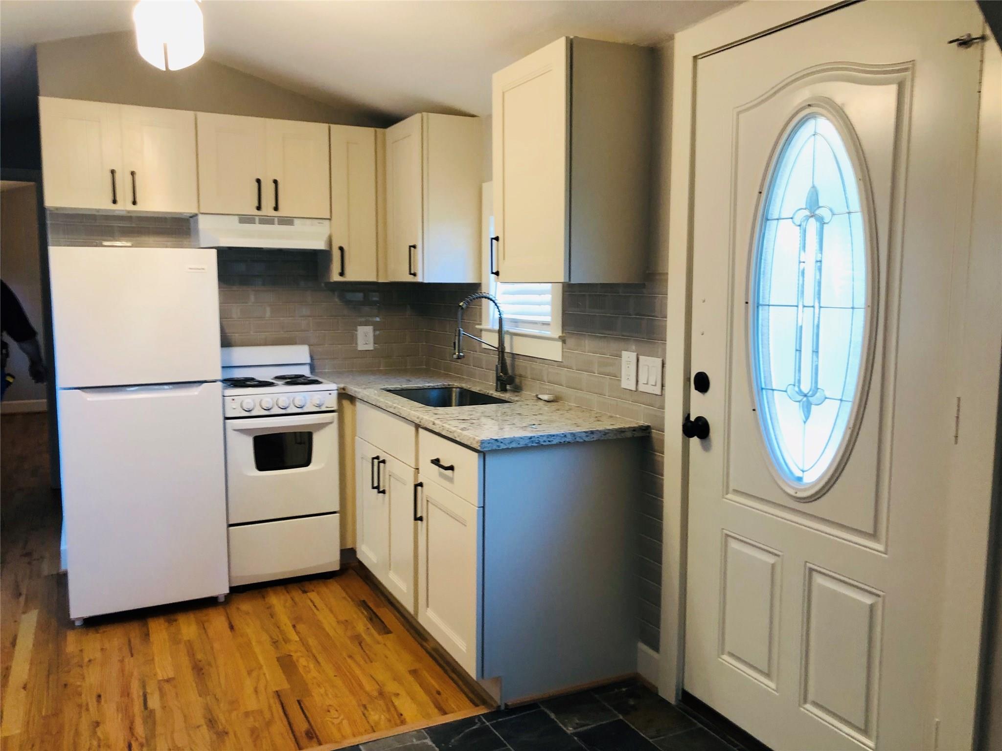734-A Mcdaniel Street