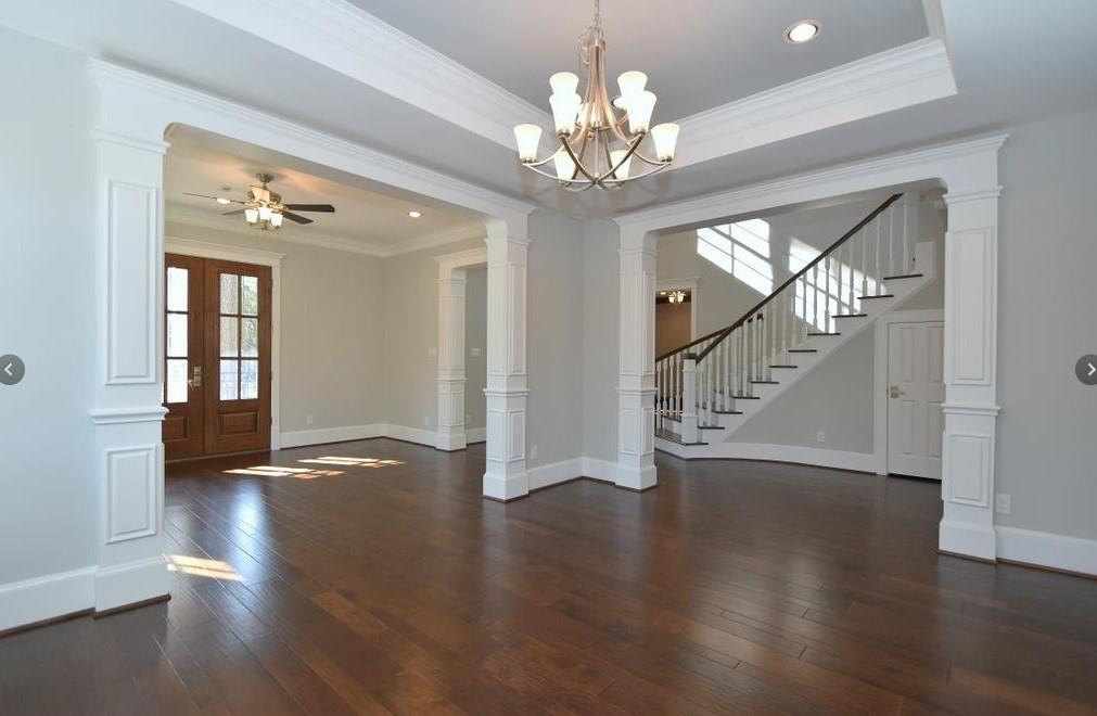 416 W 33rd Street