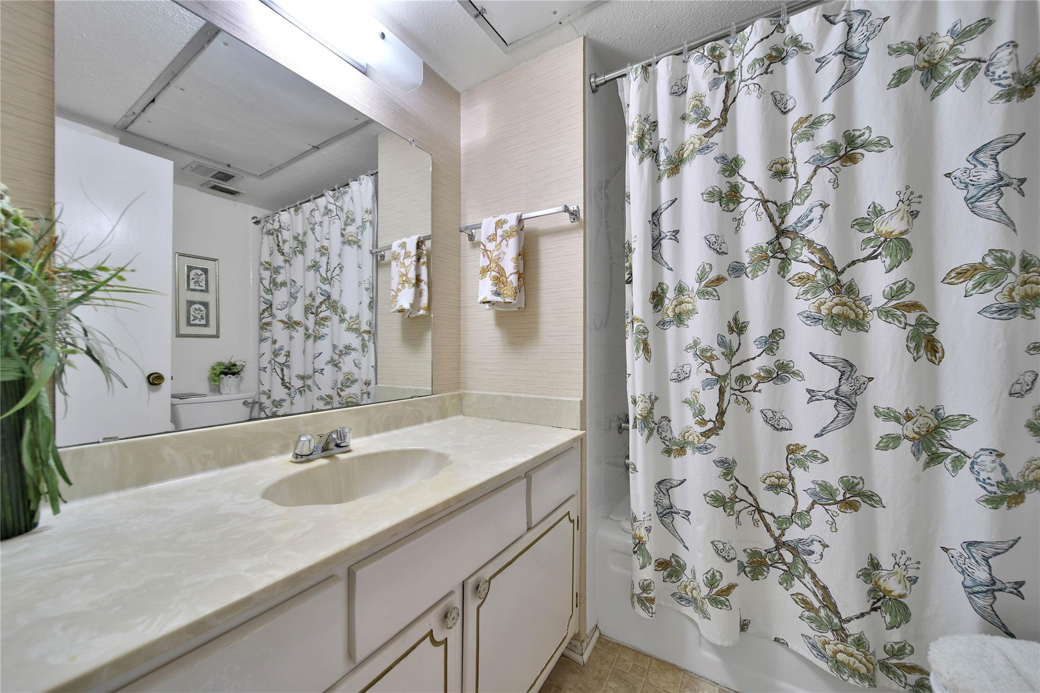 5005 Georgi Lane # 155