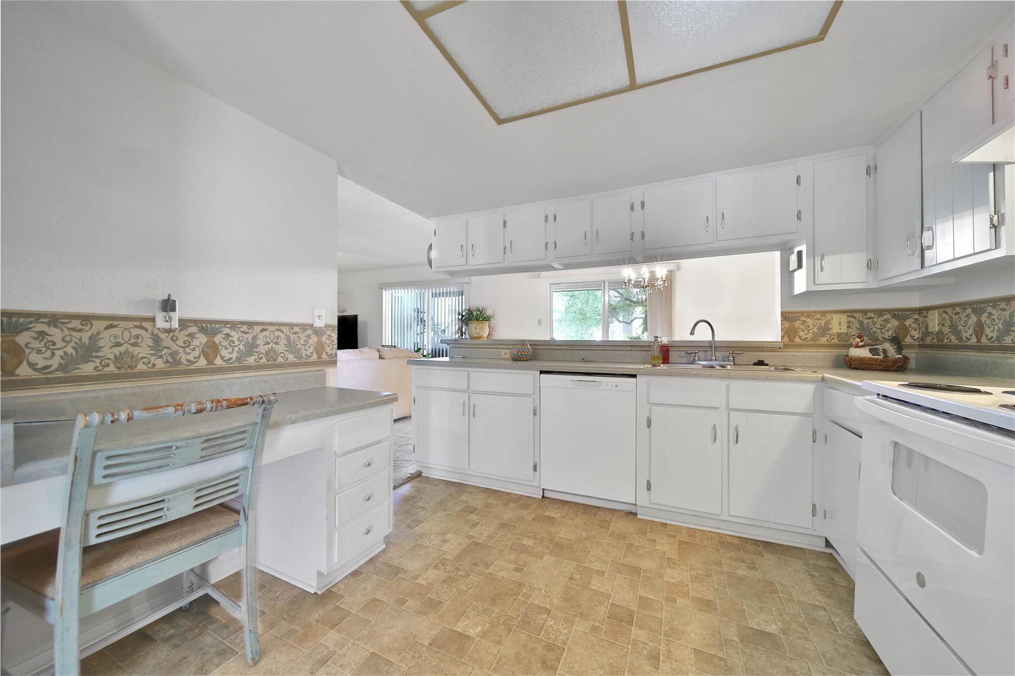 5005 Georgi Lane # 155