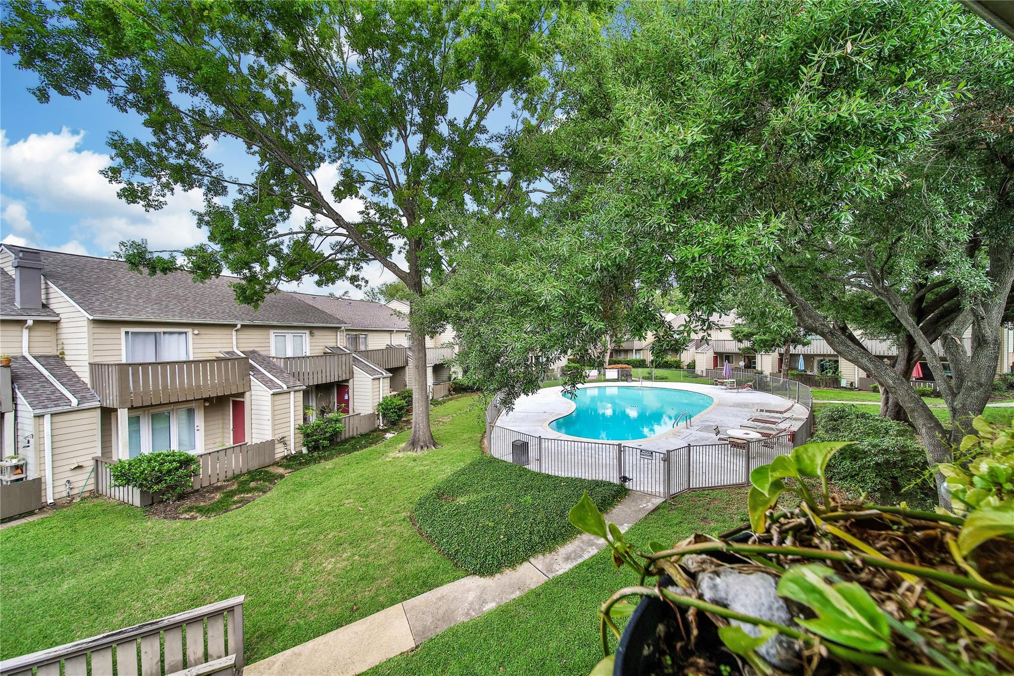 5005 Georgi Lane # 155