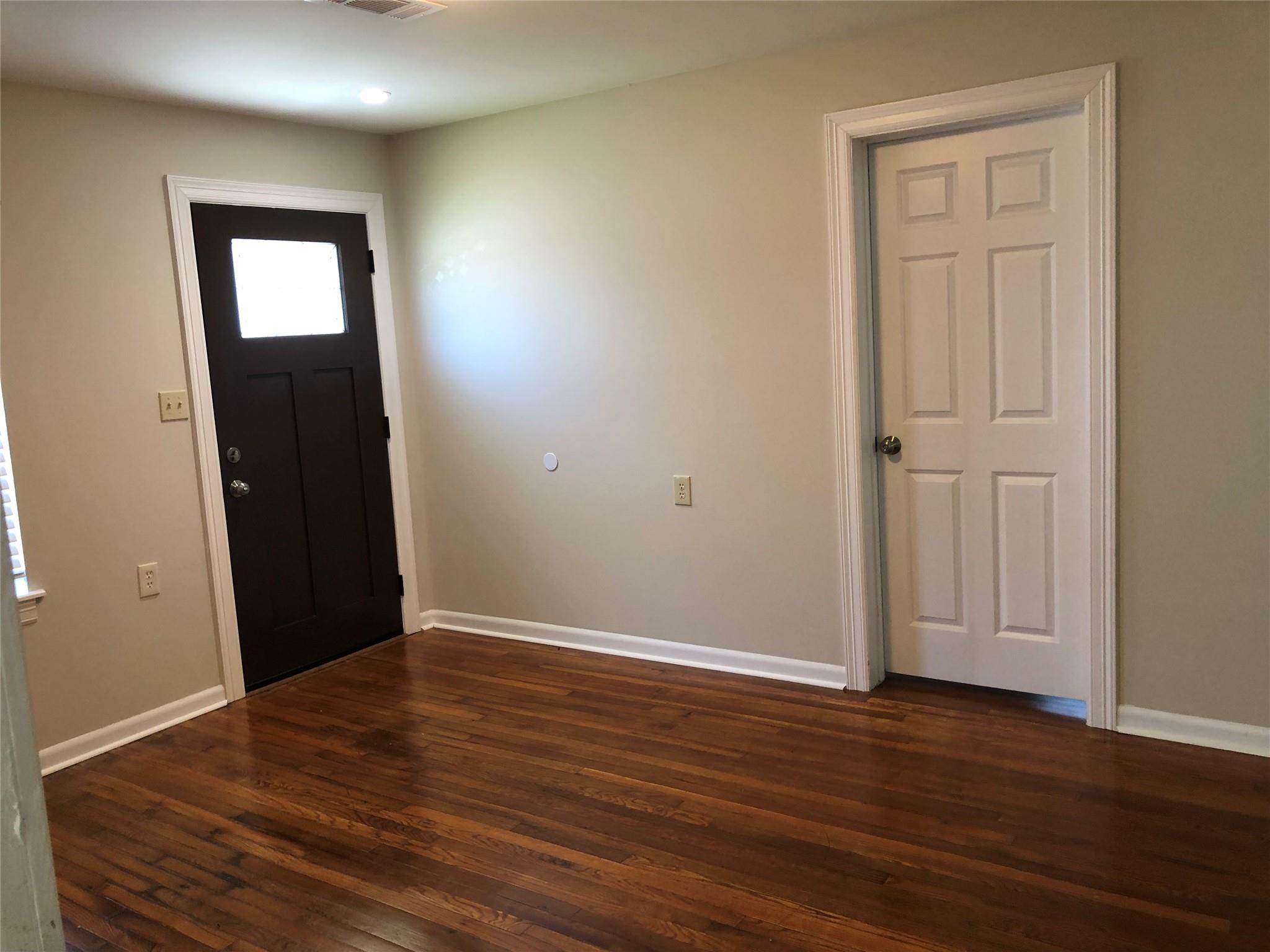 5716 Robertson Street, Houston