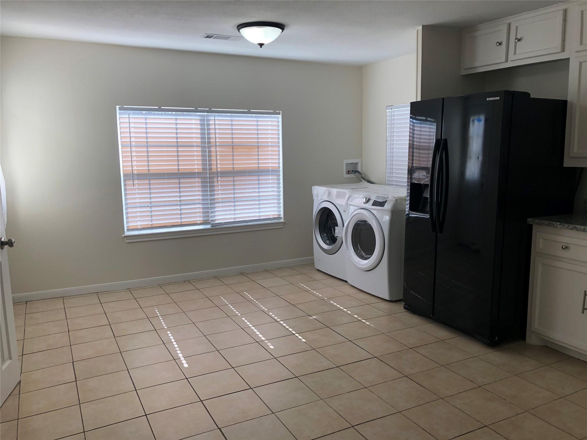 5716 Robertson Street, Houston