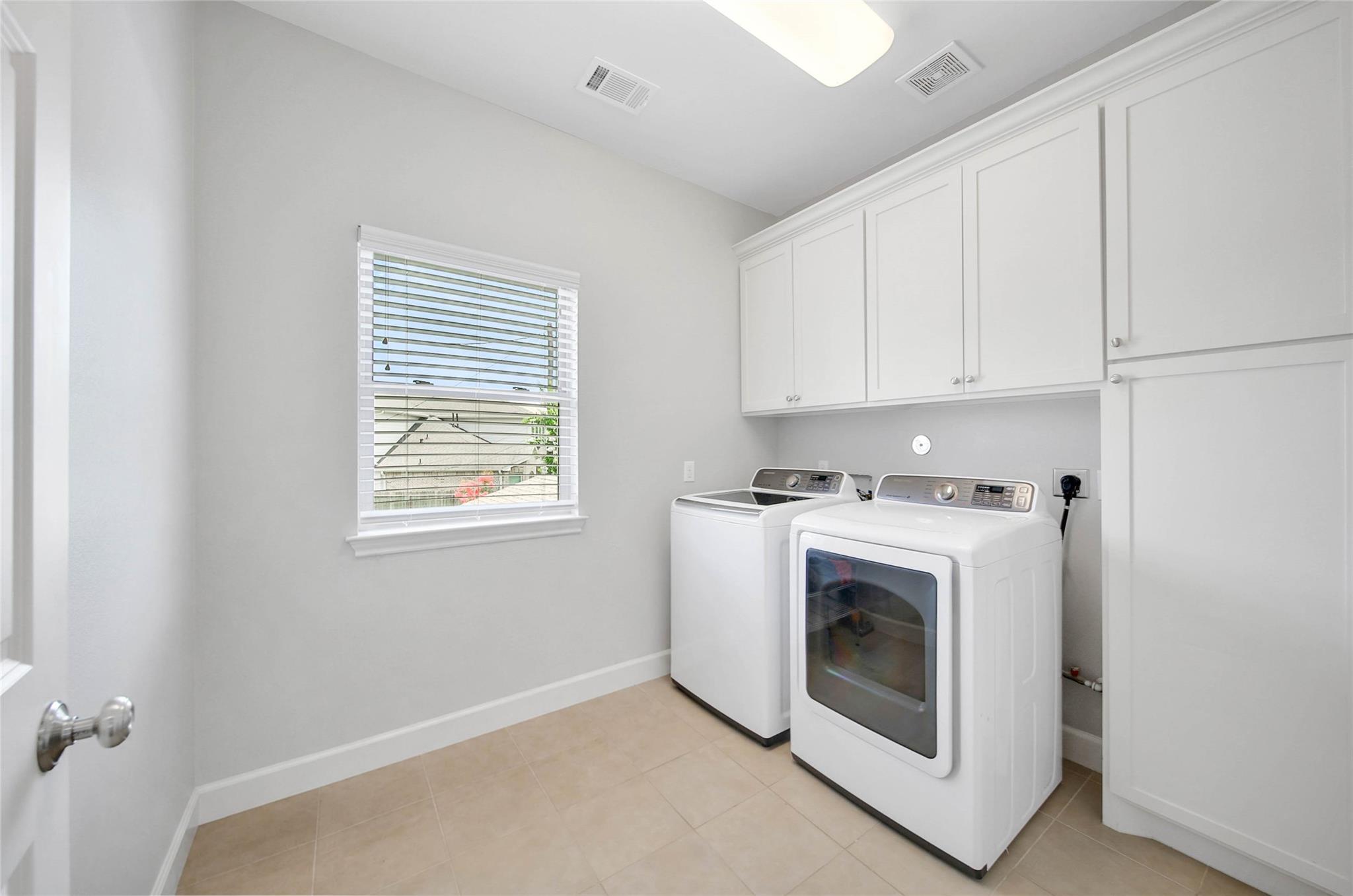 1642 Richelieu Lane