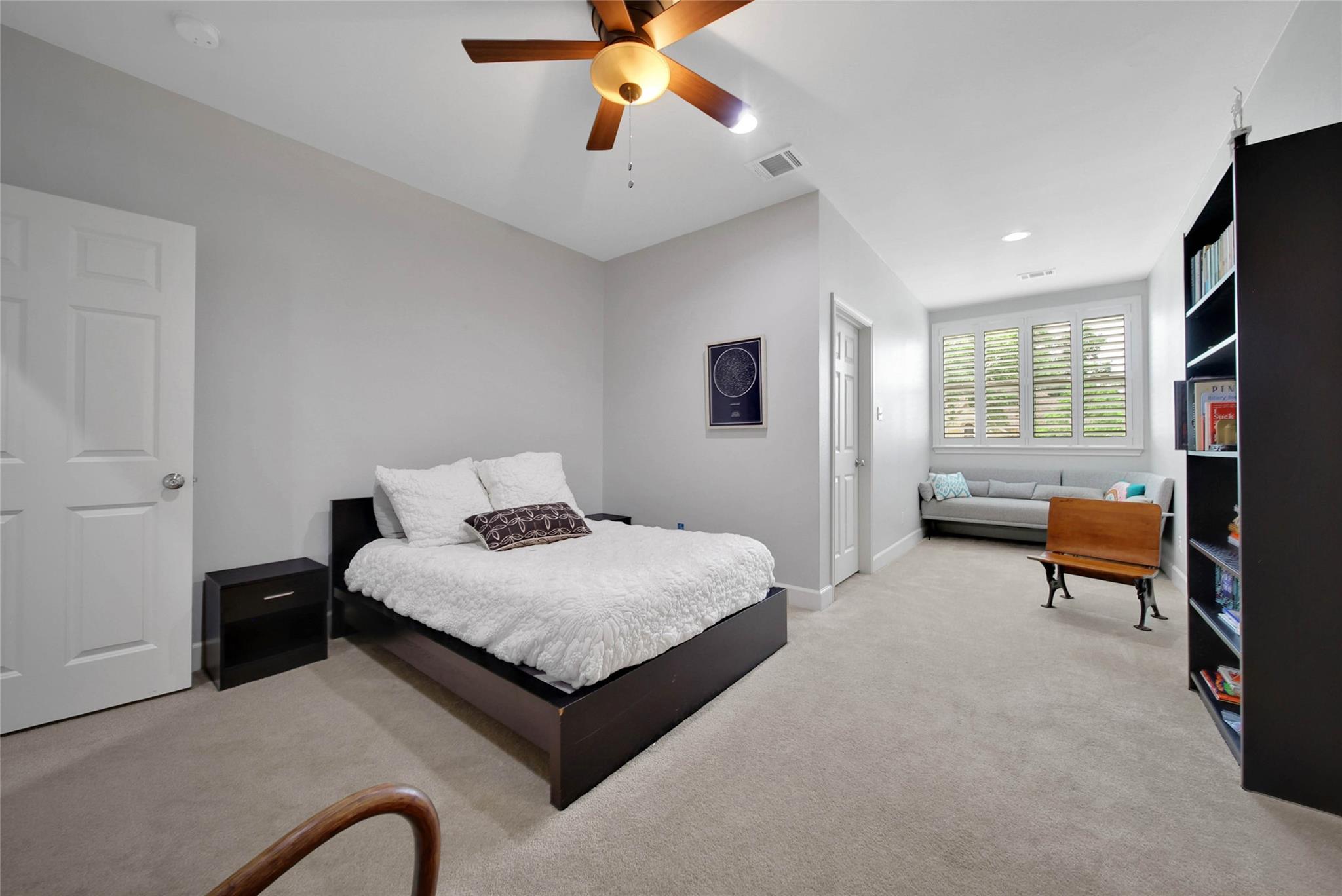 1642 Richelieu Lane