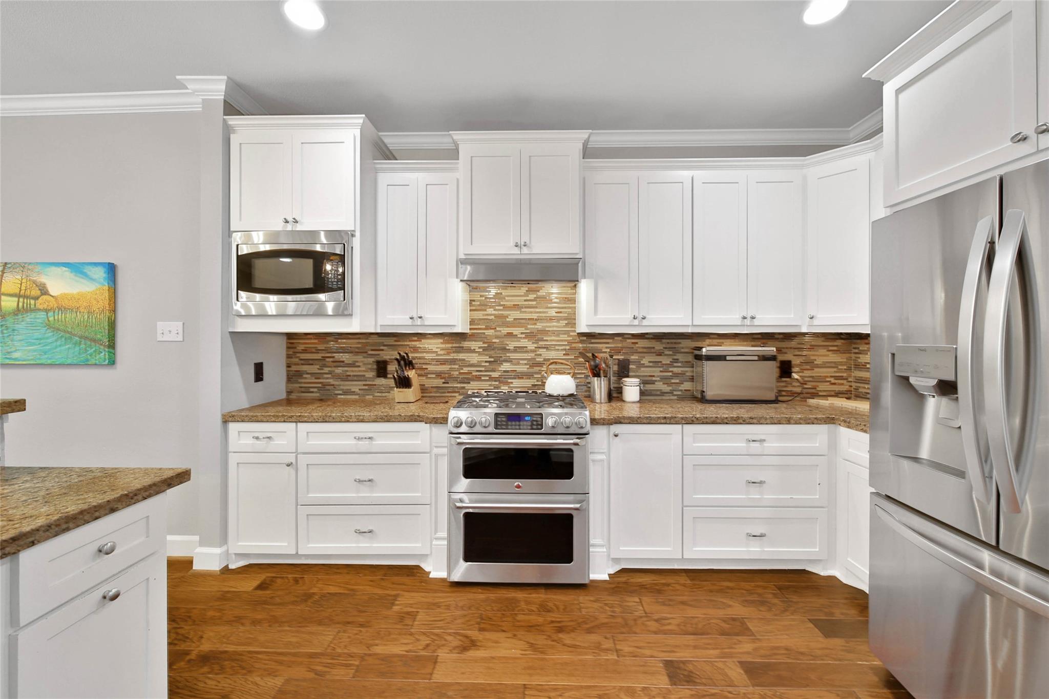 1642 Richelieu Lane