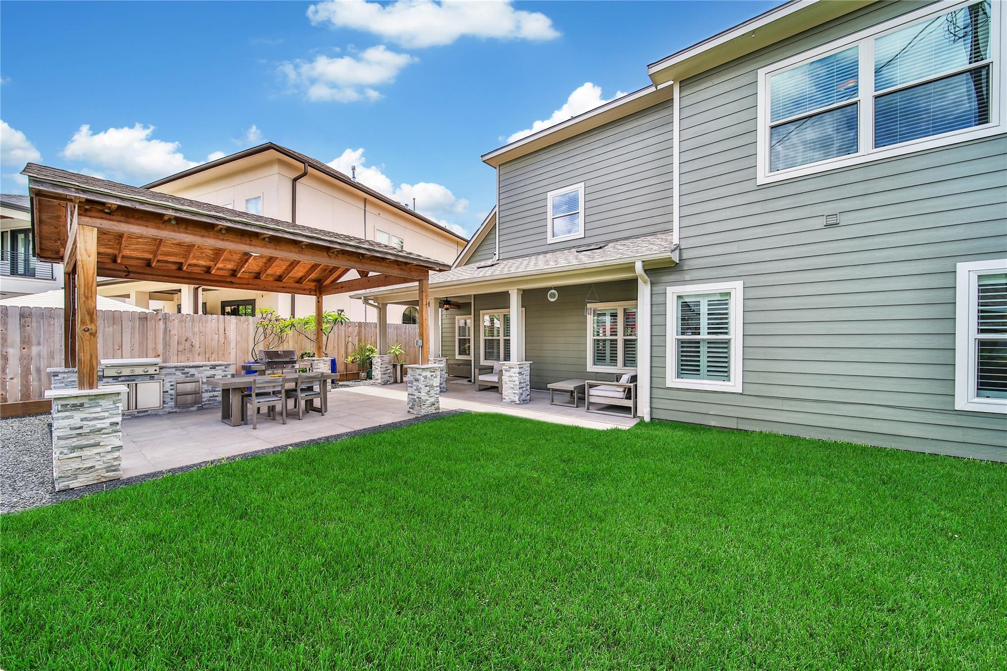 1642 Richelieu Lane