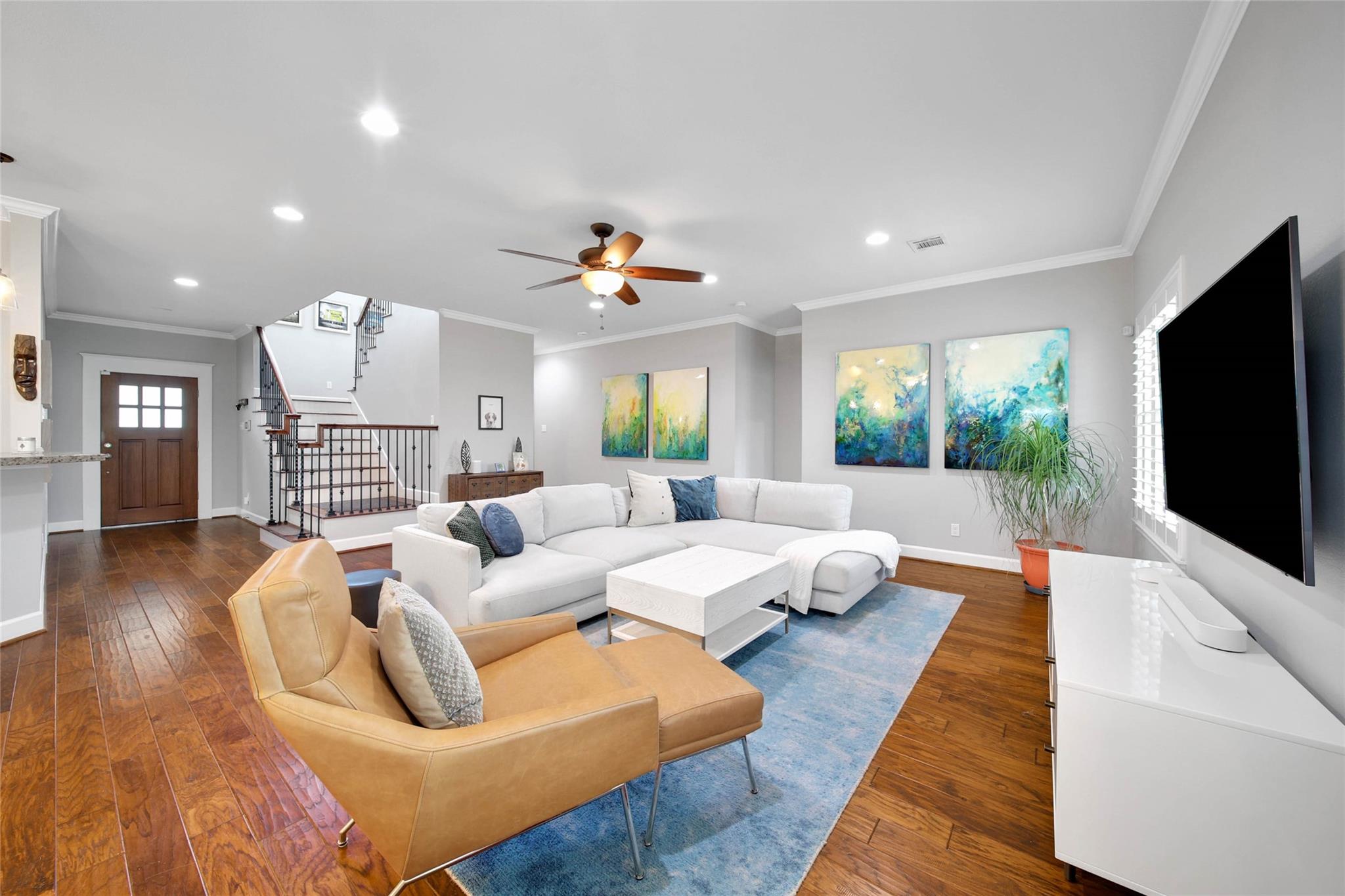 1642 Richelieu Lane