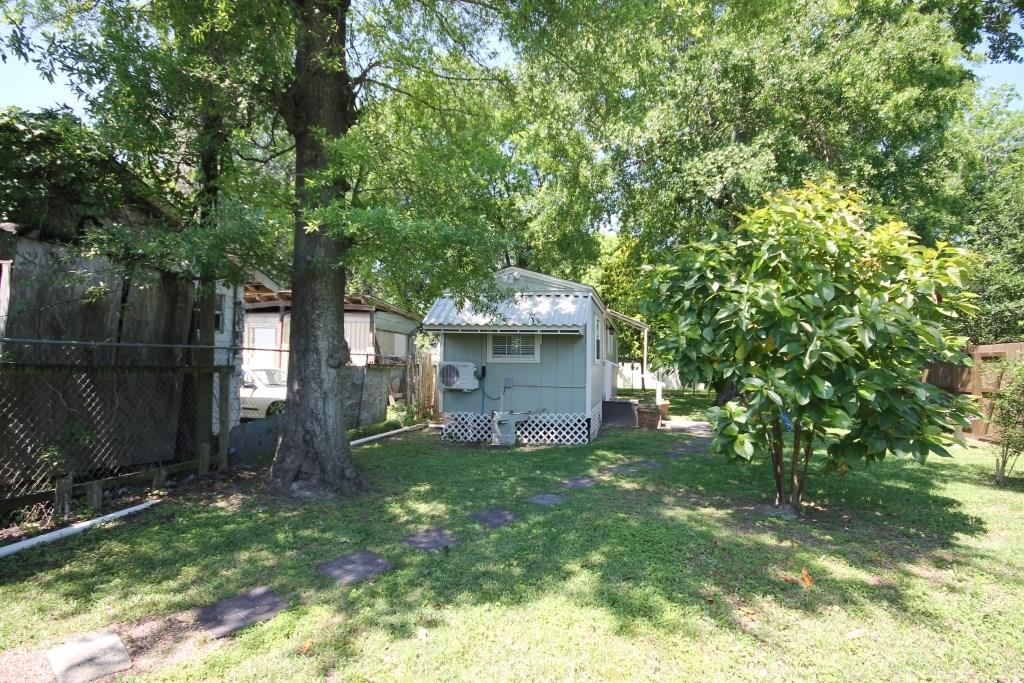 734-A Mcdaniel Street