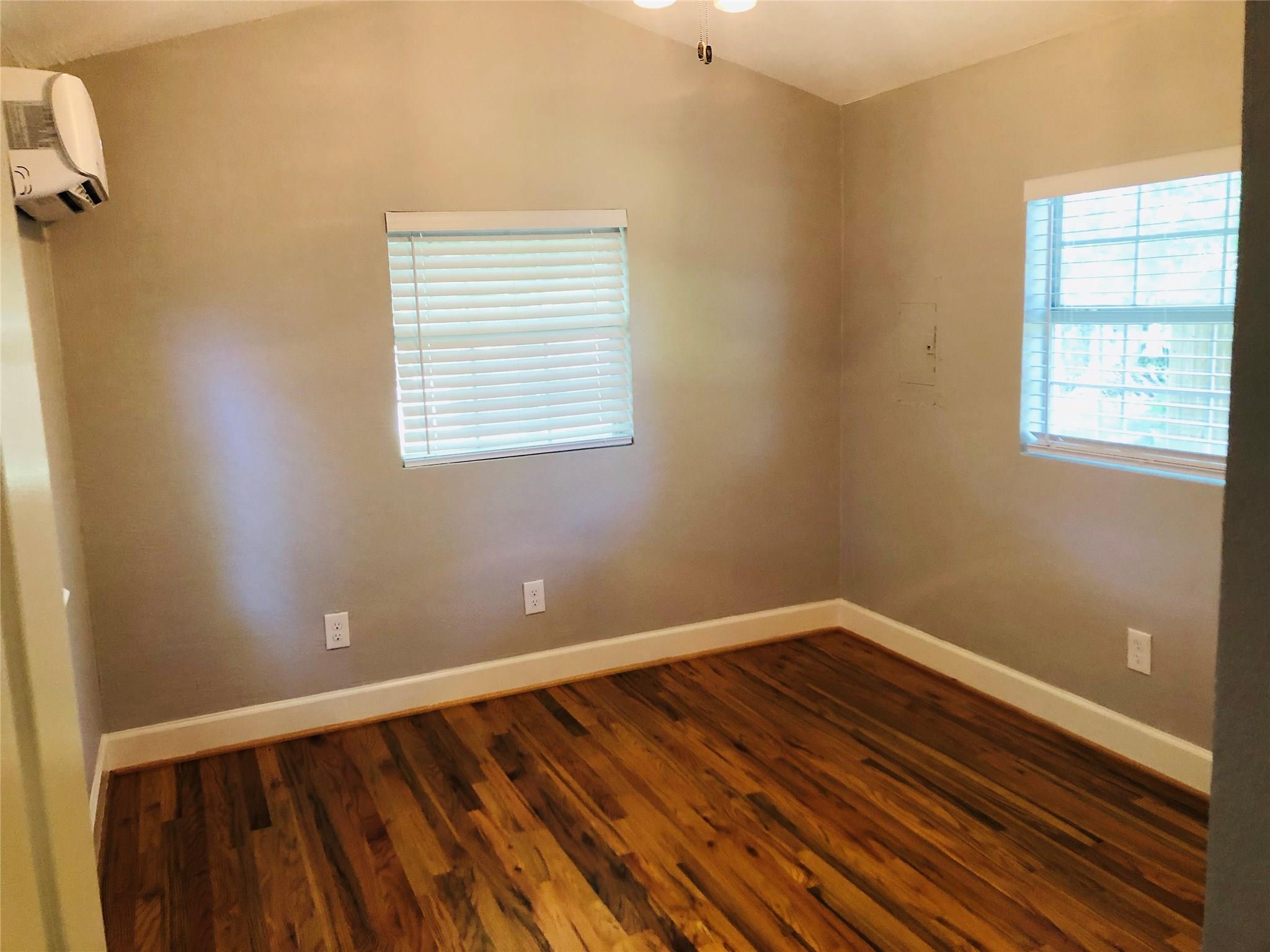 734-A Mcdaniel Street