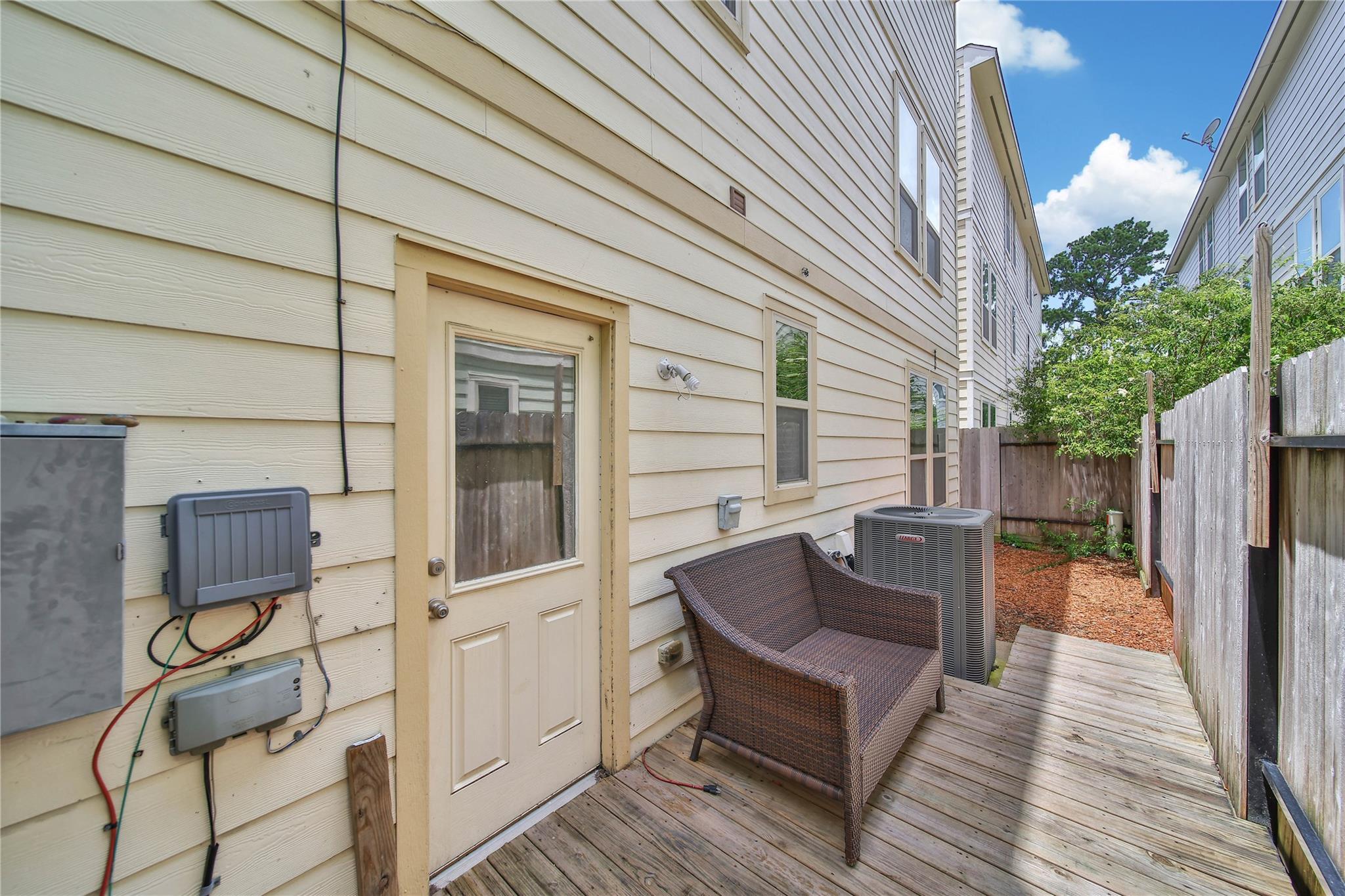 3323 Masters Point Drive