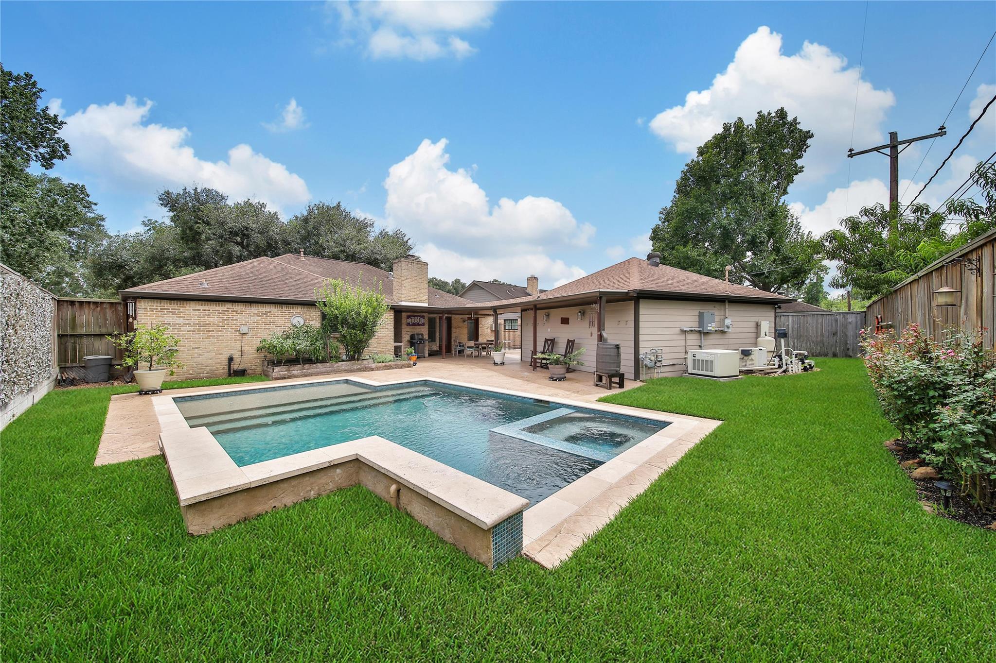 1014 Richelieu Lane