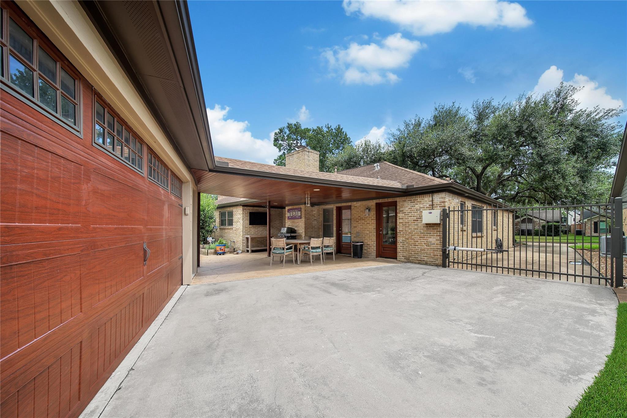 1014 Richelieu Lane