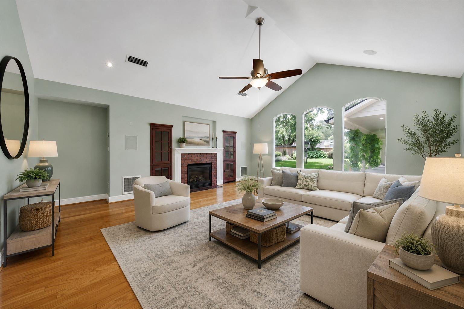 1583 Sue Barnett Drive