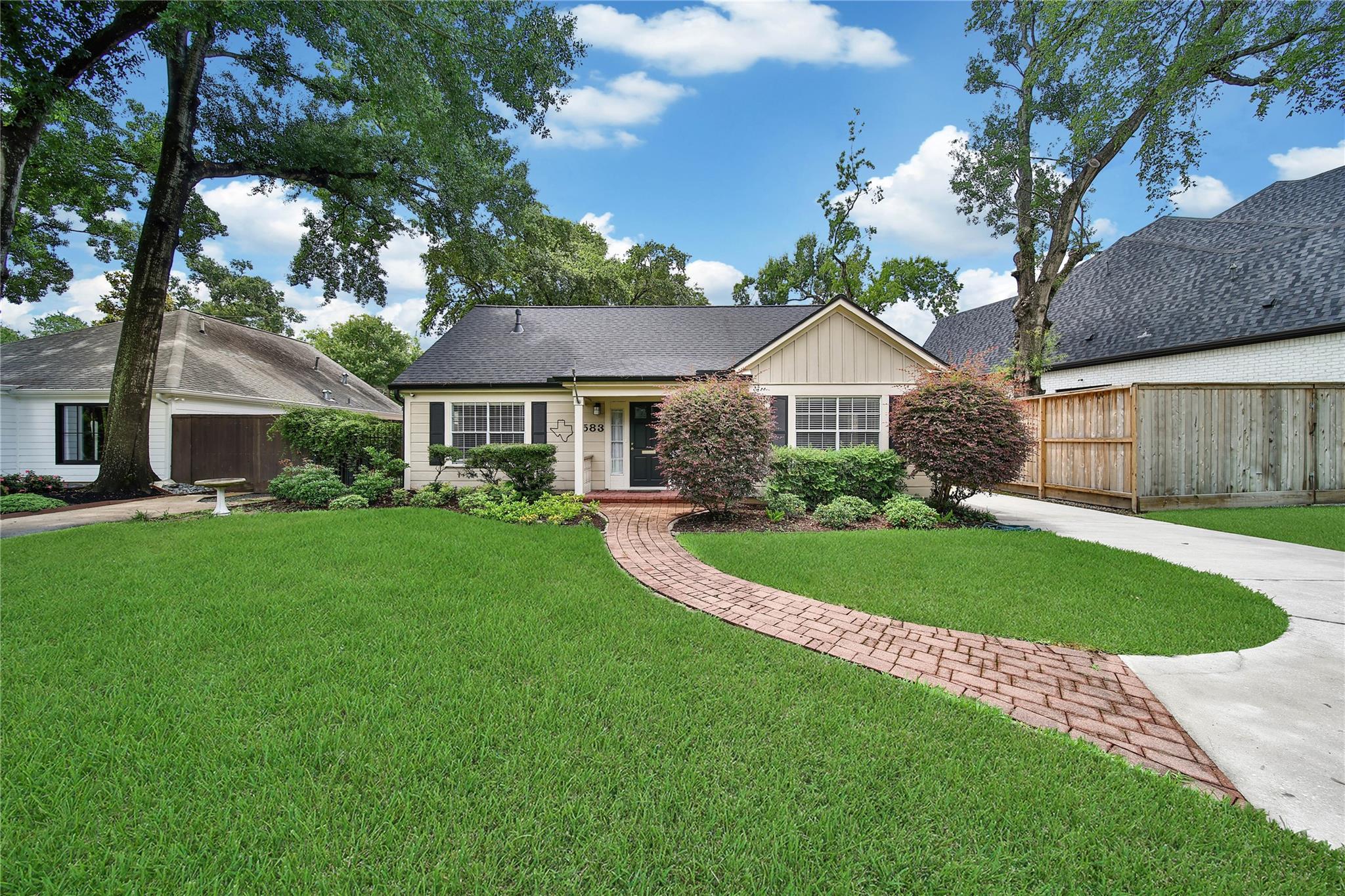 1583 Sue Barnett Drive