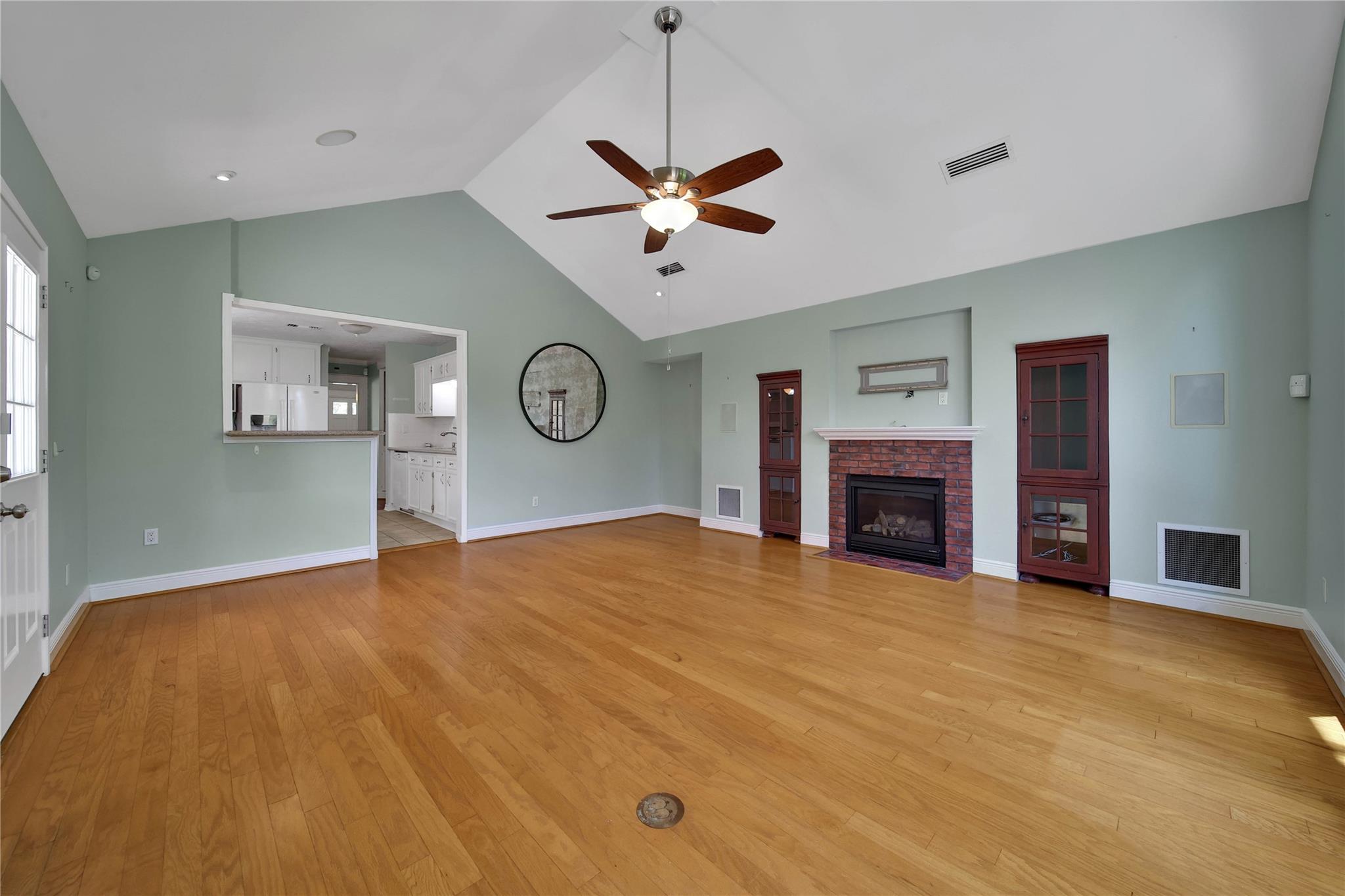 1583 Sue Barnett Drive