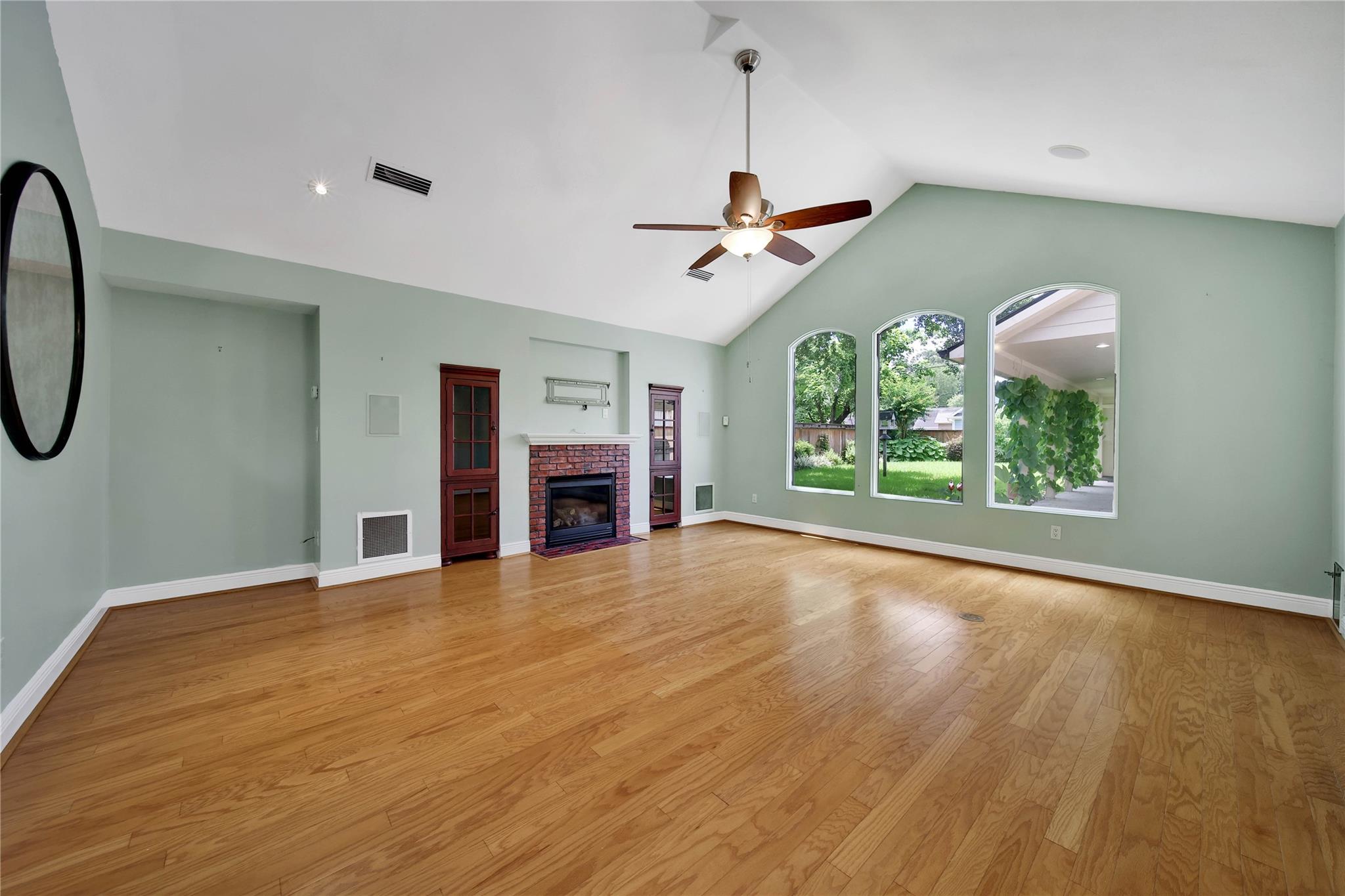 1583 Sue Barnett Drive